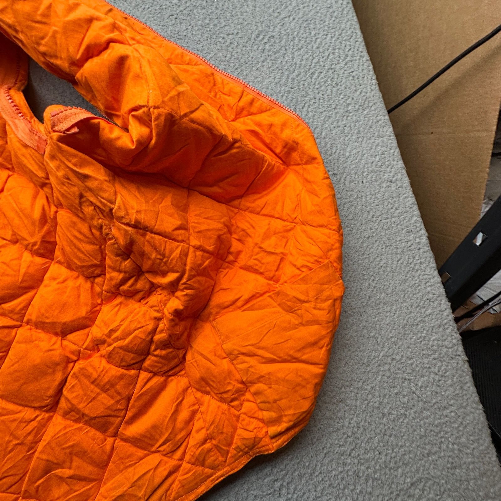 J.Crew VTG J Crew Duck Down Hunting Quilted Vest Mens Large Orange Size US L / EU 52-54 / 3 - 10 Thumbnail