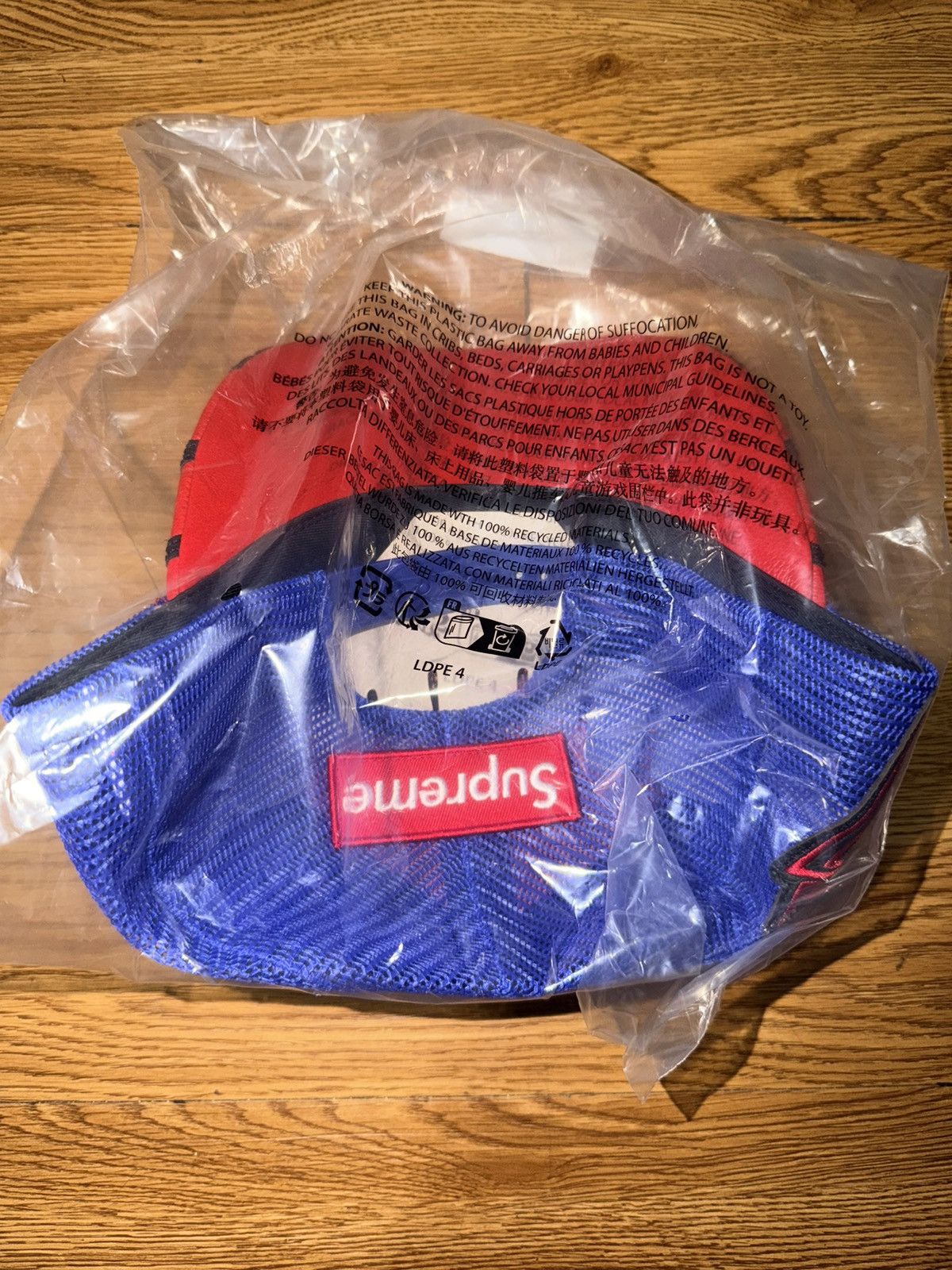 Supreme × Vanson Leathers Supreme Vanson Leathers Spider-ManMesh Back 6-Panel HatRed Size ONE SIZE - 2 Thumbnail