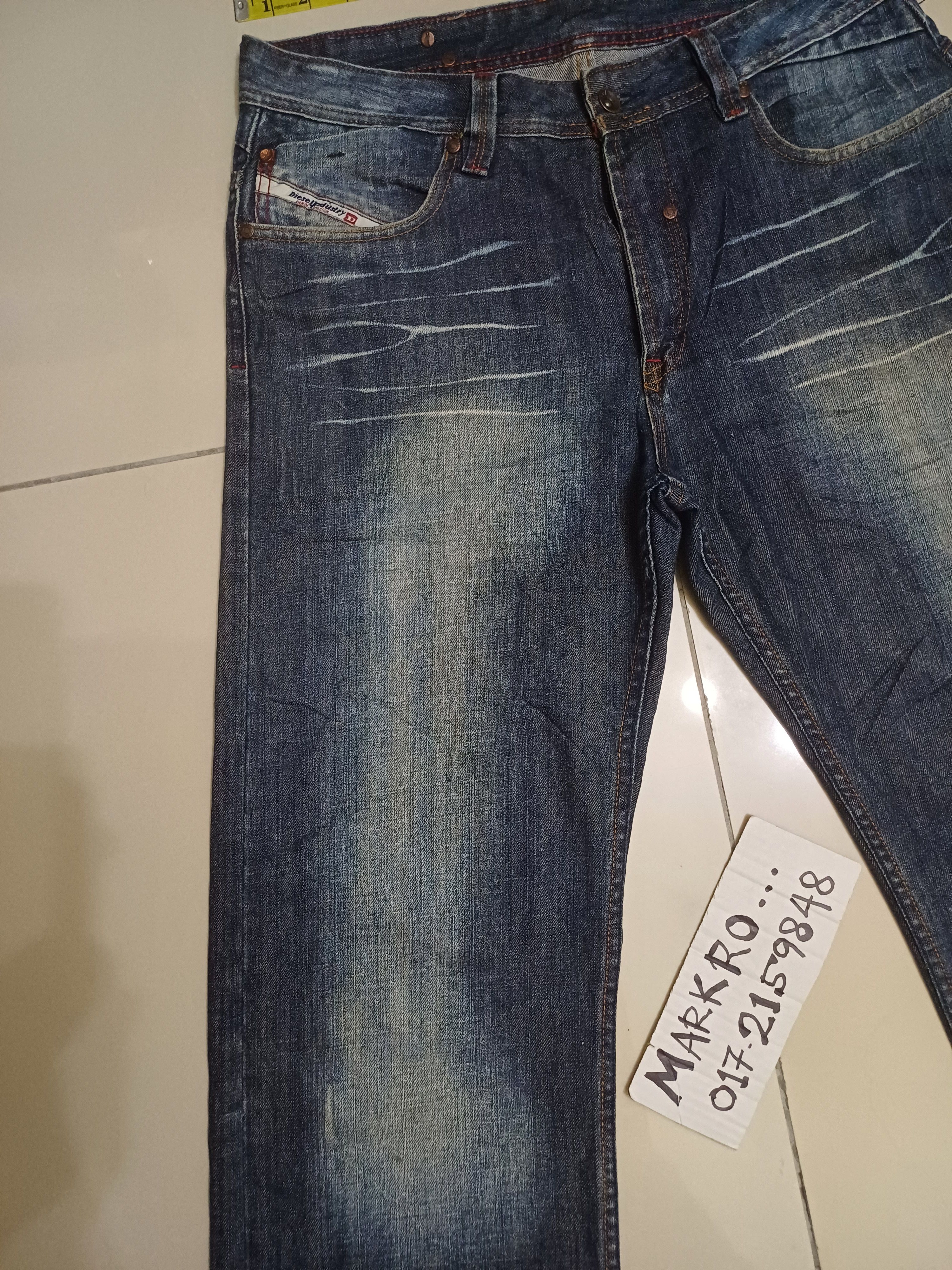Diesel Superb loose DIESEL Jeans.. dragon on back poket Size US 34 / EU 50 - 13 Thumbnail