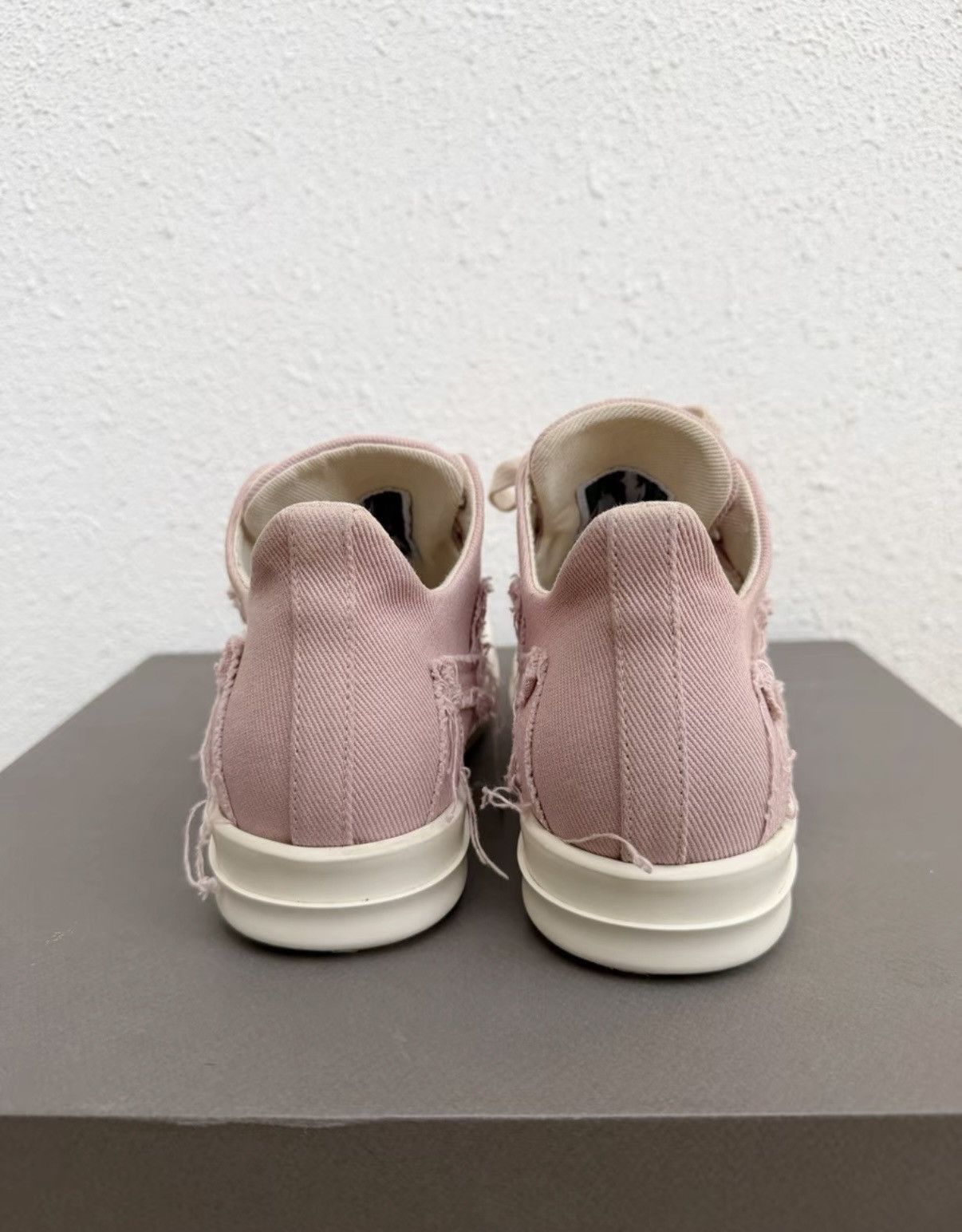 Rick Owens Rick Owens DRKSHDW distressed pink white low-top sneakers Size US 6 / IT 36 - 9 Thumbnail