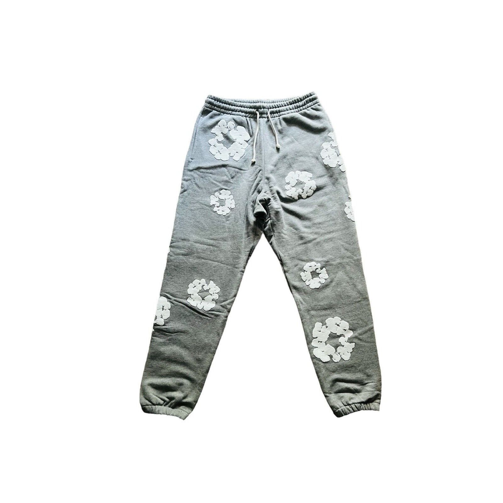 image of Denim Tears Mens The Cotton Wreath Sweatpants Grey Size M