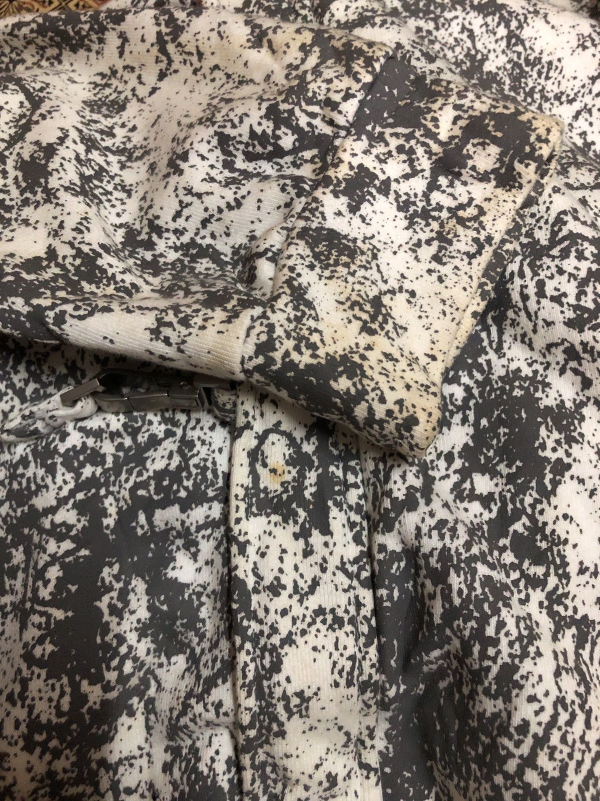 In The Attic In the attic marble print Rusty mUd hooded jacket Size US M / EU 48-50 / 2 - 5 Thumbnail
