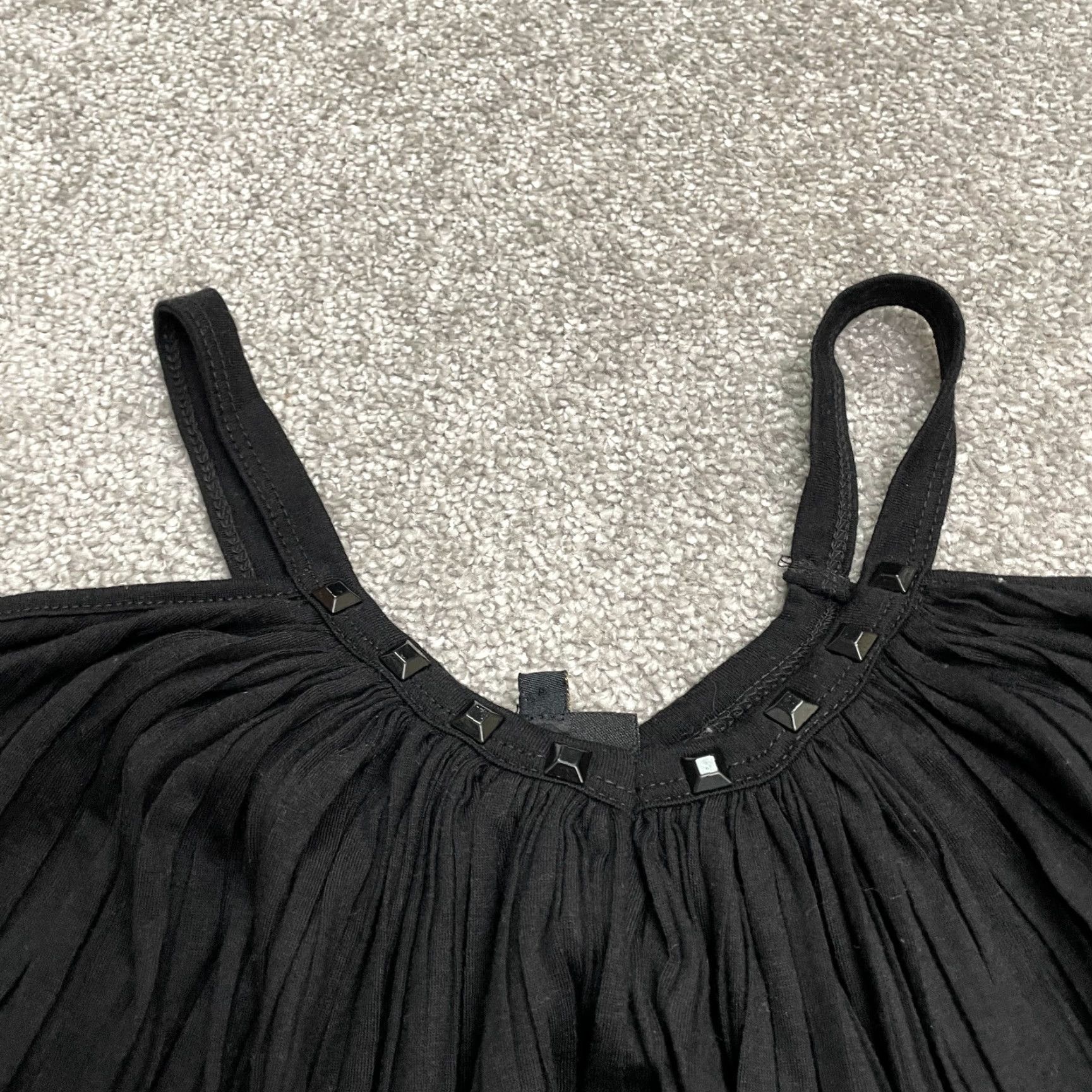 Anthropologie W5 Blouse Tunic Sleeveless Halter Women M Black Pleated, Flow y, Classic Knit Polyester Rayon, Lightweight, Breathable, Ready to Wear, Regular Fit Size M / US 6-8 / IT 42-44 - 3 Thumbnail