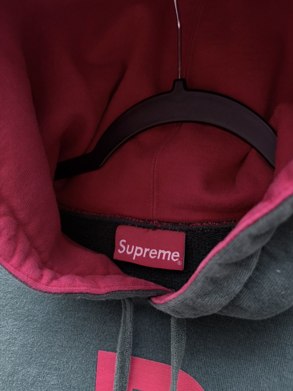 Supreme Supreme Spread Logo Hoodie Sweatshirt Size Lage Size US L / EU 52-54 / 3 - 7 Thumbnail