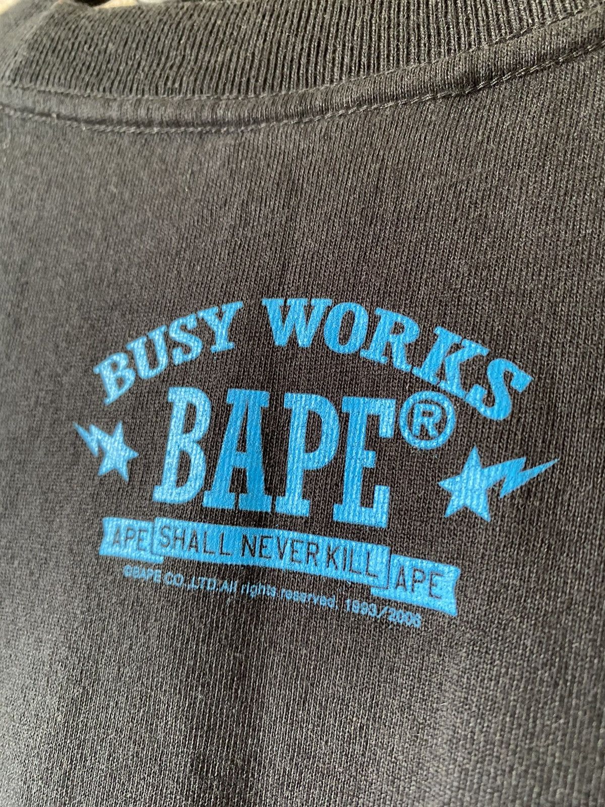 Bape Rare Bape Busy Works 2006 T shirt Size US L / EU 52-54 / 3 - 11 Thumbnail