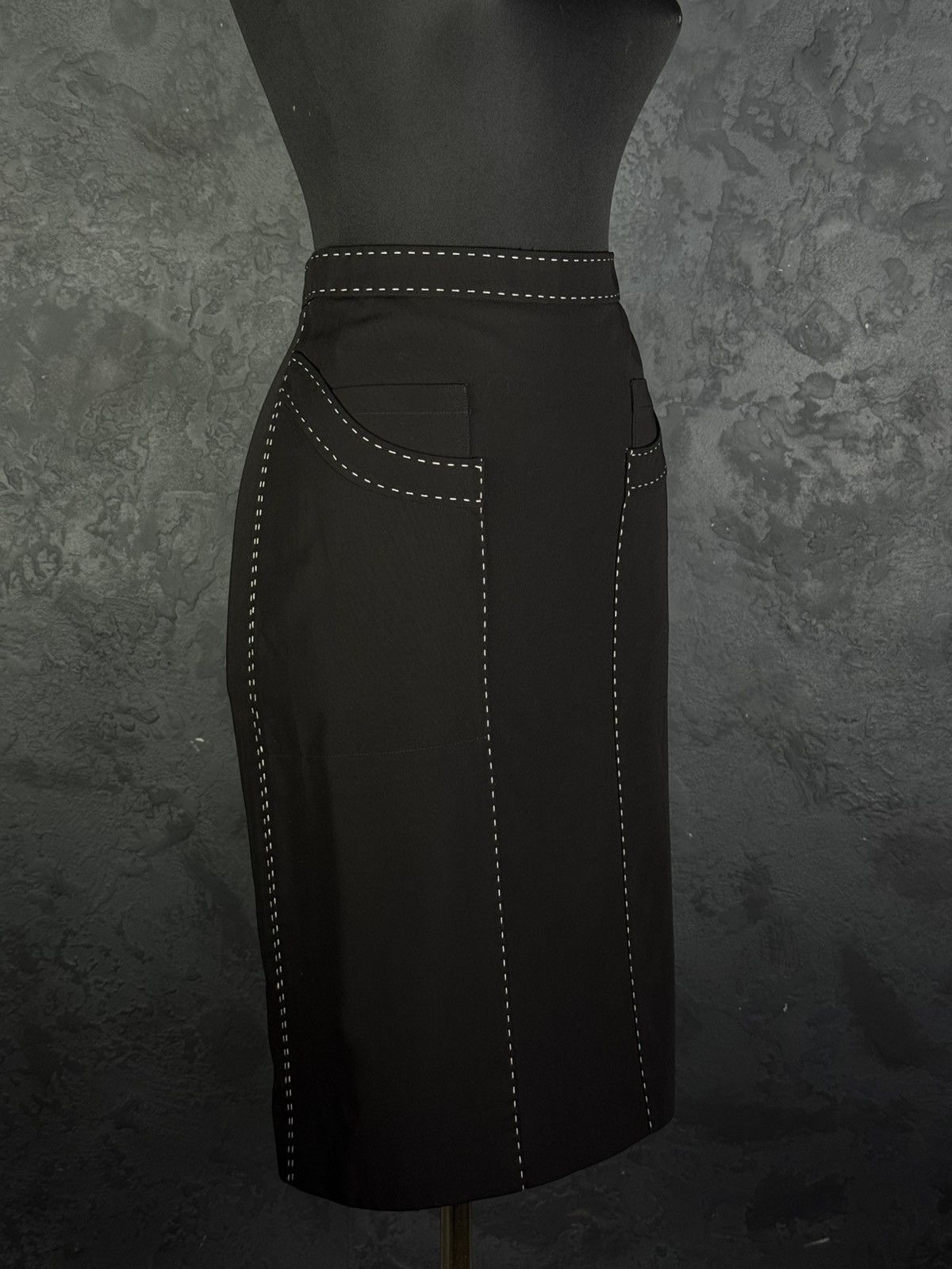 Burberry Women's BURBERRY London Skirt Luxury Size 38 Size 27" / US 4 / IT 40 - 6 Thumbnail