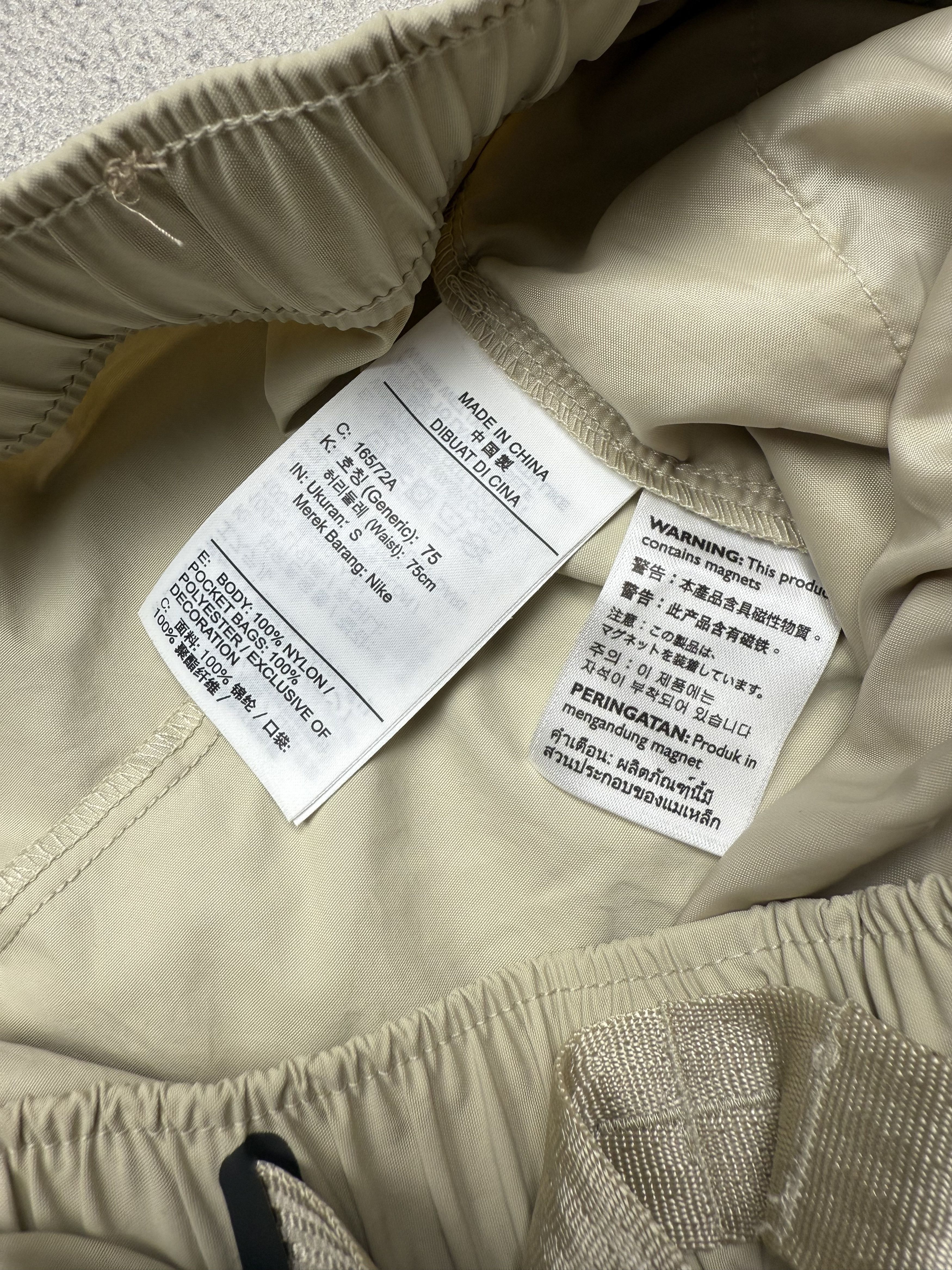 Nike Nike Tech Pack Shorts Multipocket Size US 32 / EU 48 - 7 Thumbnail