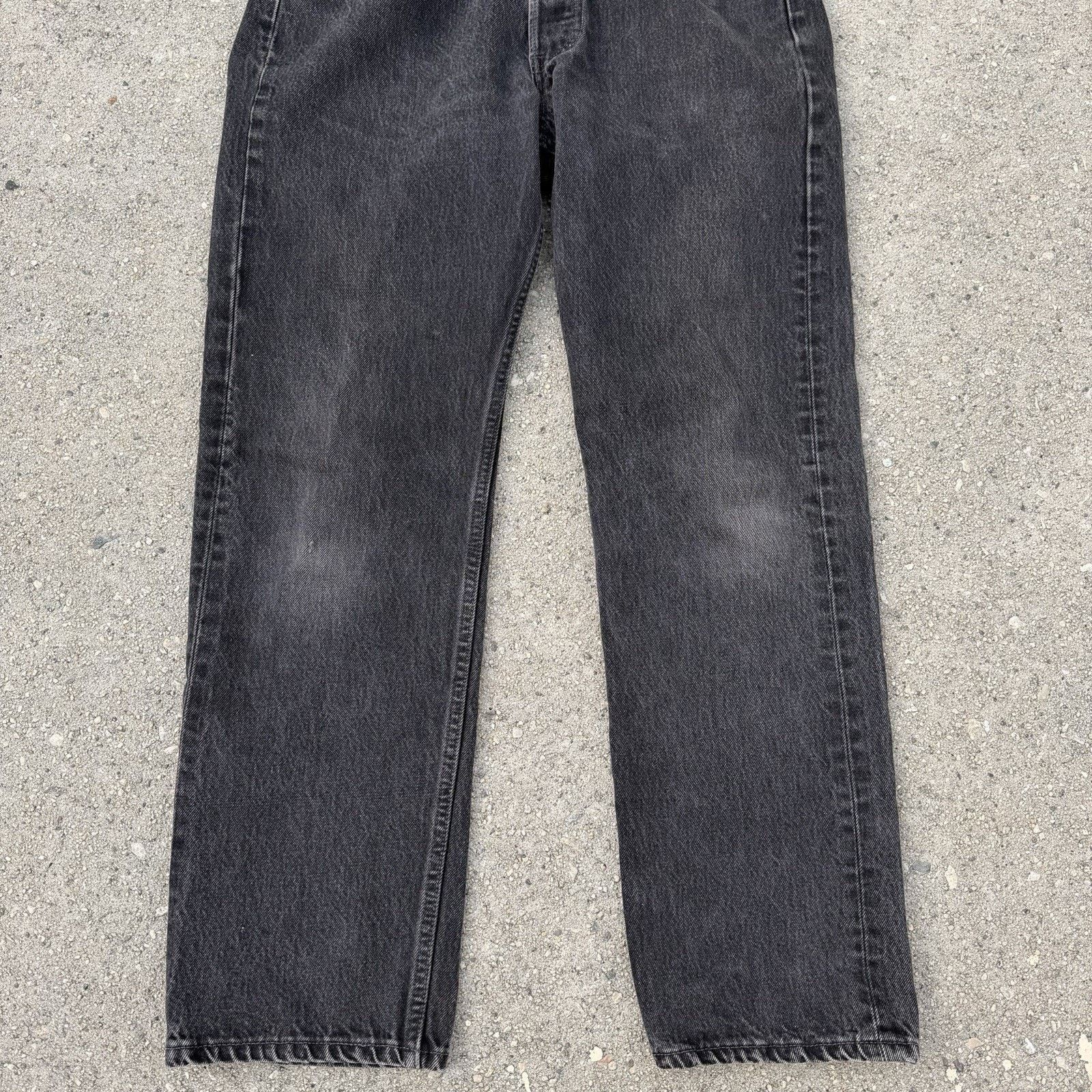 Levi's × Vintage Vintage 90s Levis 501 Faded Straight Black Denim Jeans 32x30 Size US 32 / EU 48 - 3 Thumbnail