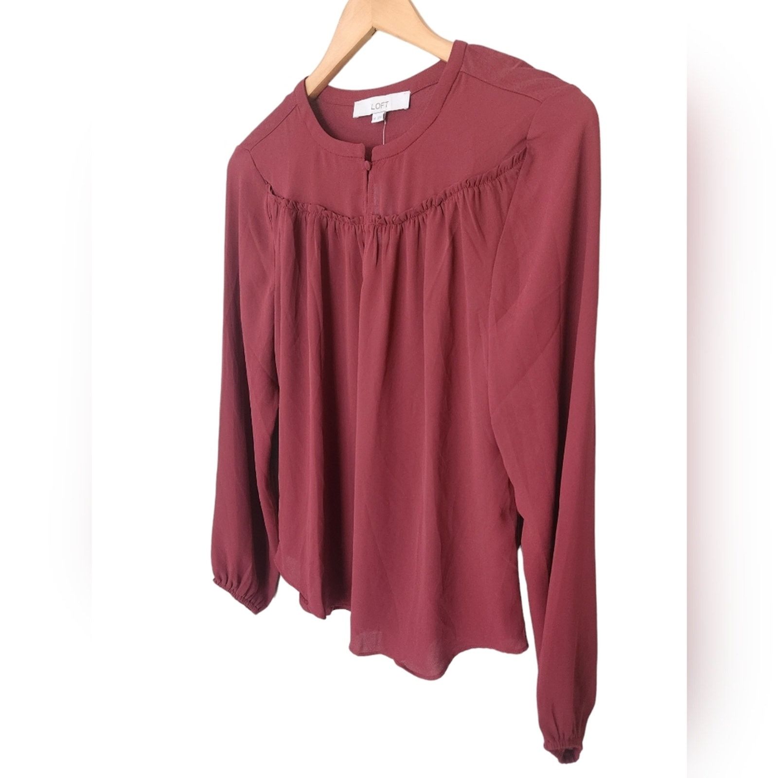 Loft NWT Loft Split Neck Mixed Media Top xS Size XS / US 0-2 / IT 36-38 - 5 Thumbnail