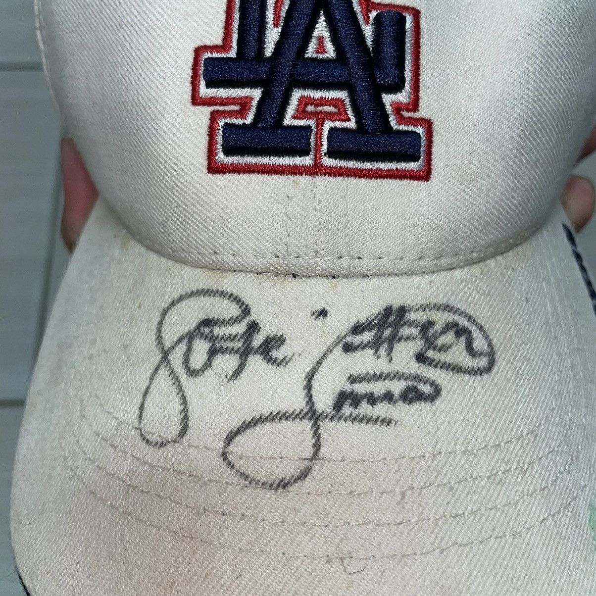 MLB Dodgers Jose Lima #42 Autographed Hat Size ONE SIZE - 2 Thumbnail