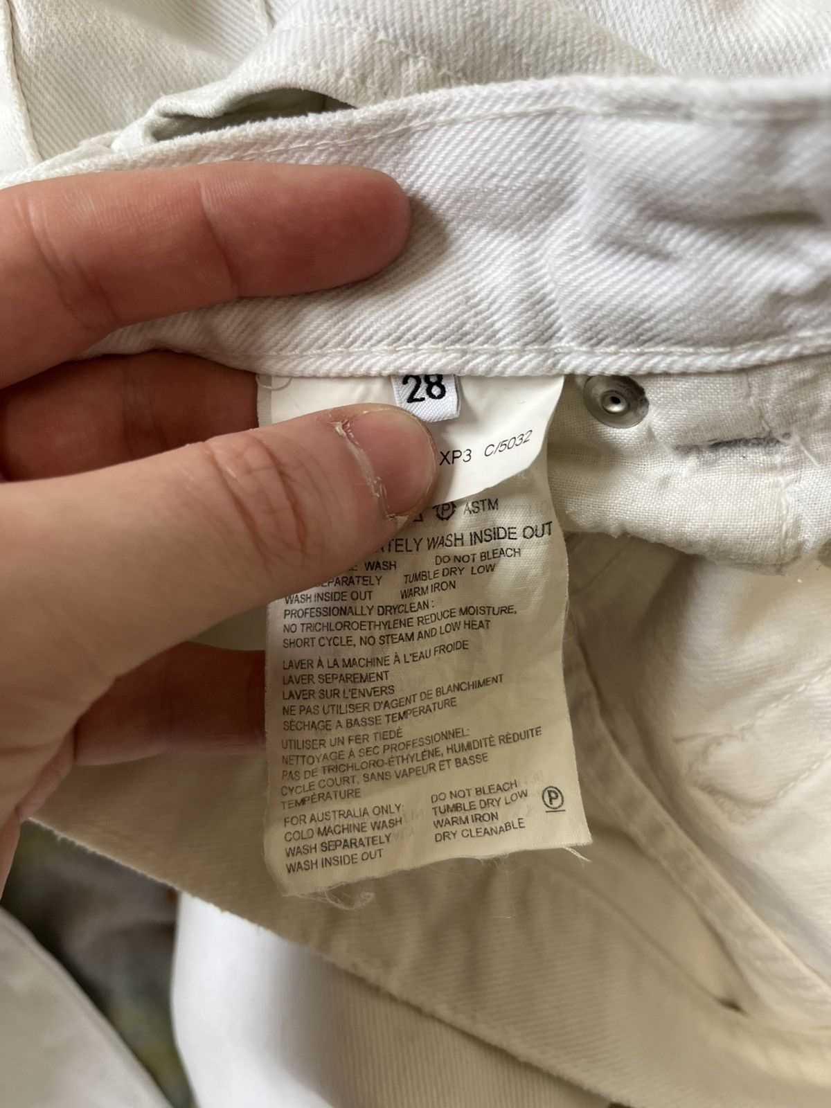 Helmut Lang × Prada × Vintage Helmut Lang Vintage Broken Denim White Jeans Size US 28 / EU 44 - 13 Thumbnail