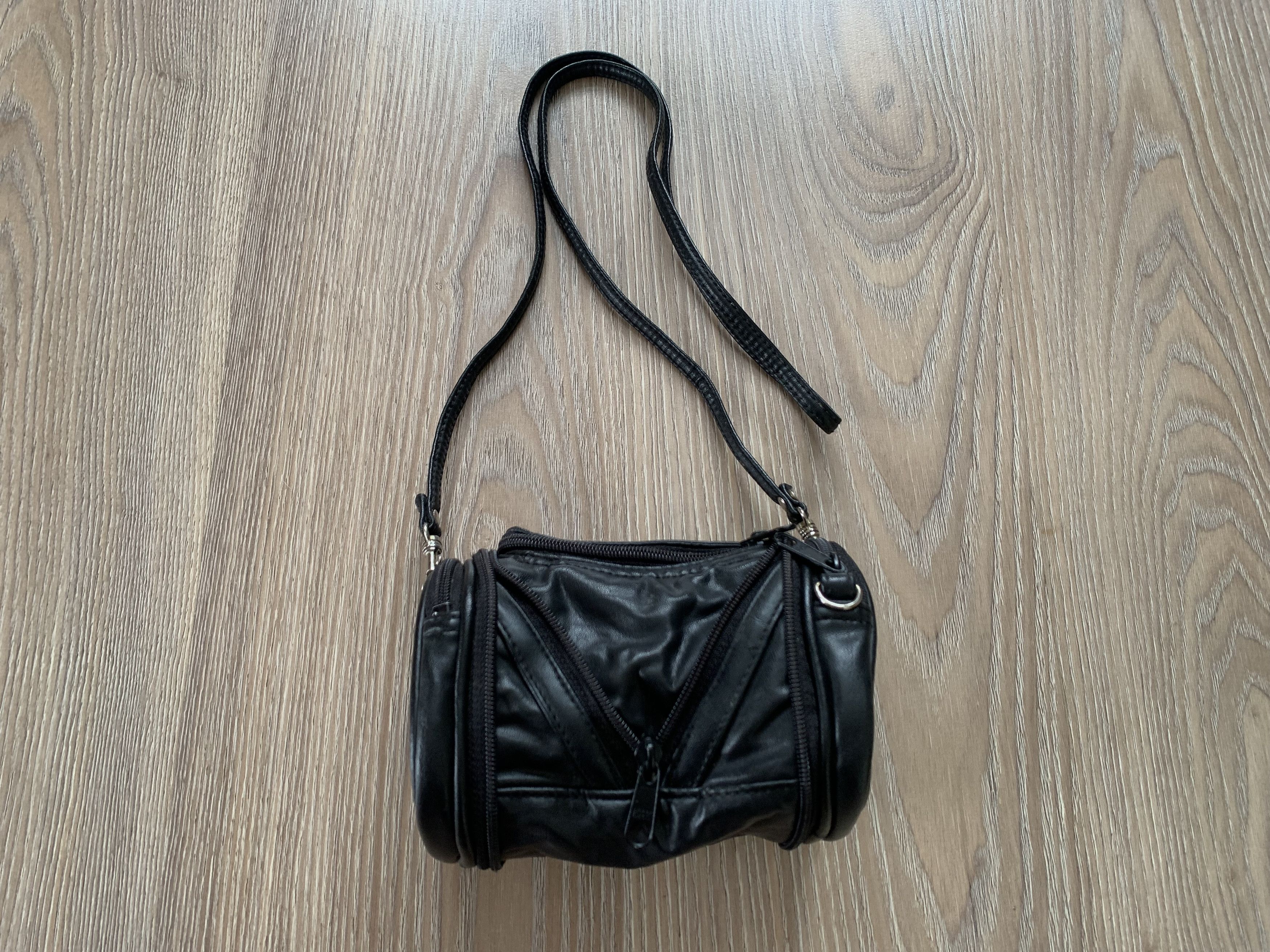 Handmade Vintage Black Leather Foldable Mini Crossbody Bag Size ONE SIZE - 2 Thumbnail