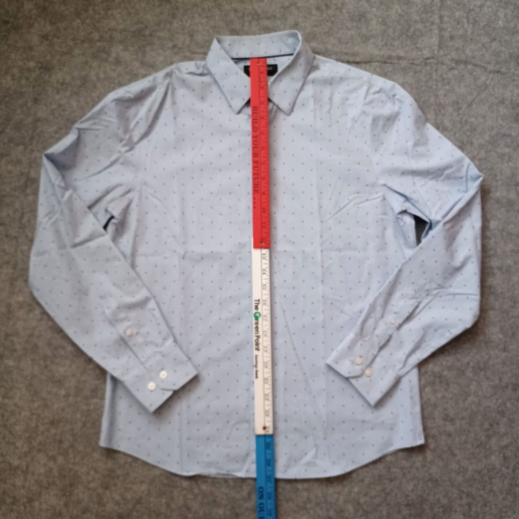 Banana Republic Banana Republic Shirt Mens Medium Blue Geometric Button-Up Long Sleeve Untucked Button Up Regular Fit Casual Weekday Entre... Size US M / EU 48-50 / 2 - 7 Thumbnail