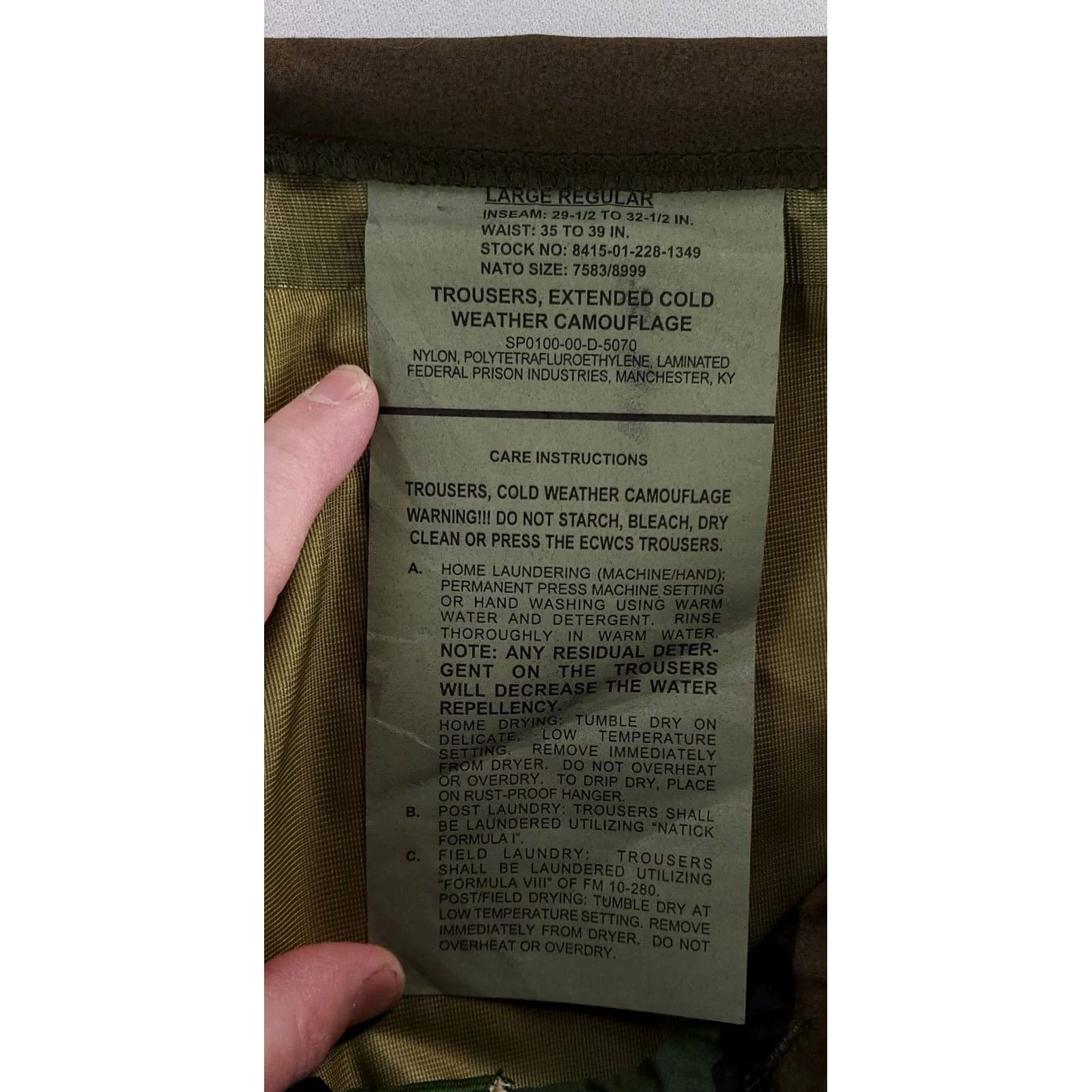Vintage US Military Extended Cold Weather Trouser Woodland Camo GTX Mens L Reg NWT Size US 33 - 7 Thumbnail