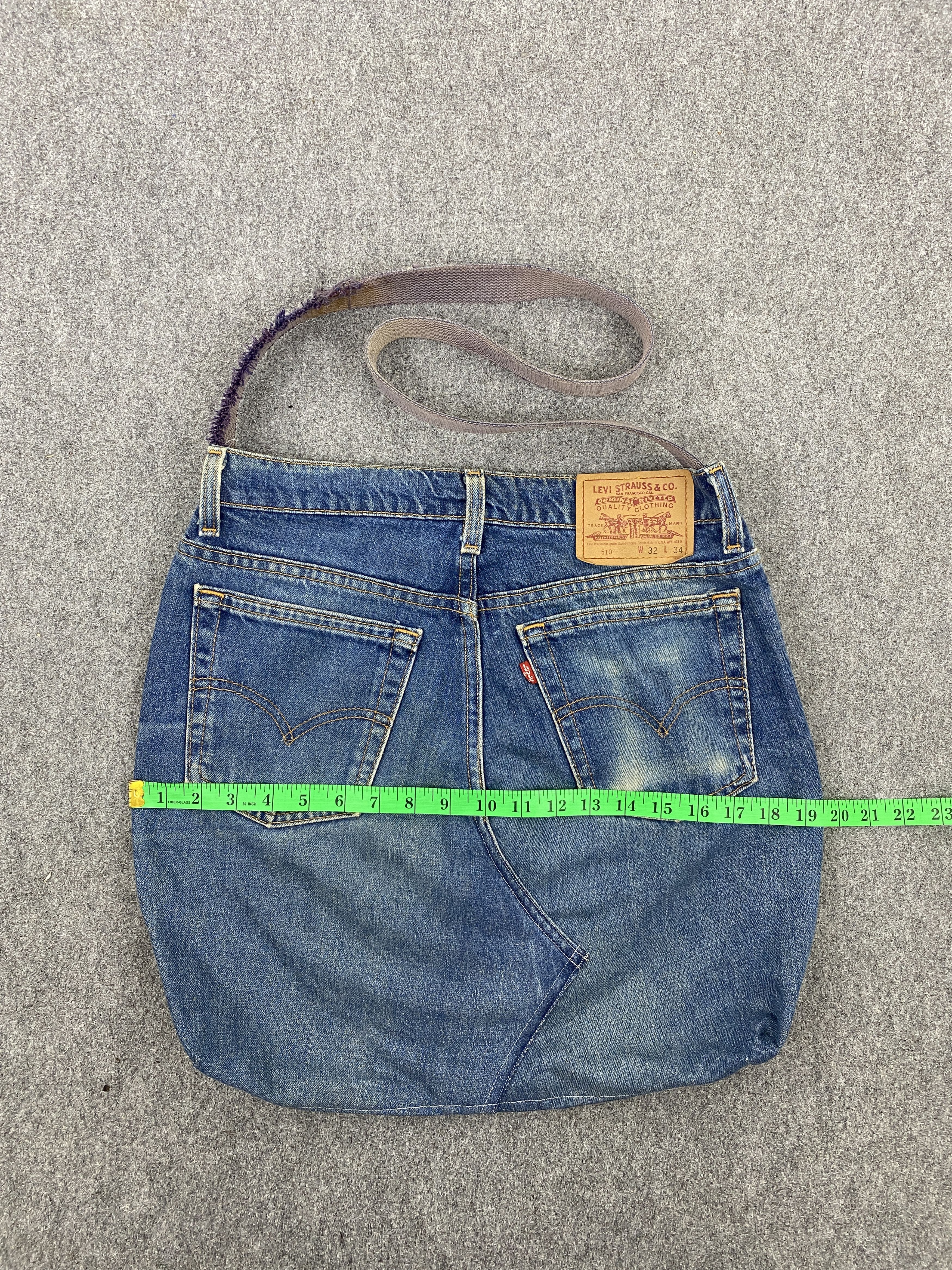 Handmade × Levi's × Vintage Vintage Levi's Jeans Custom Handmade Cossbody Bag BG0105 Size ONE SIZE - 15 Thumbnail