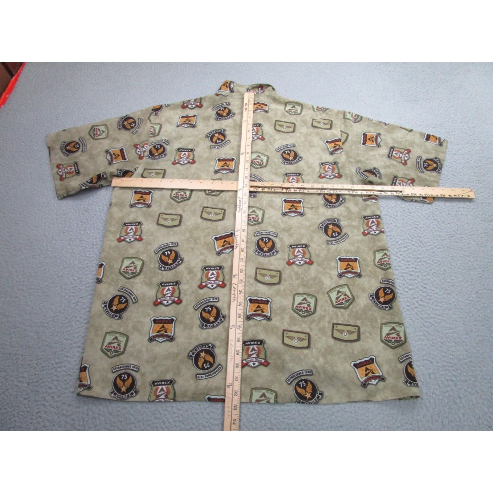 Avirex Avirex Shirt Mens XL Beige Short Sleeve Button Up Baggy Print y2k Polyester Size US XL / EU 56 / 4 - 6 Thumbnail