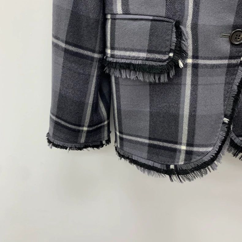 Thom Browne Thom browne Gray striped wool lapel single-breasted long-sl Size XS / US 0-2 / IT 36-38 - 4 Thumbnail
