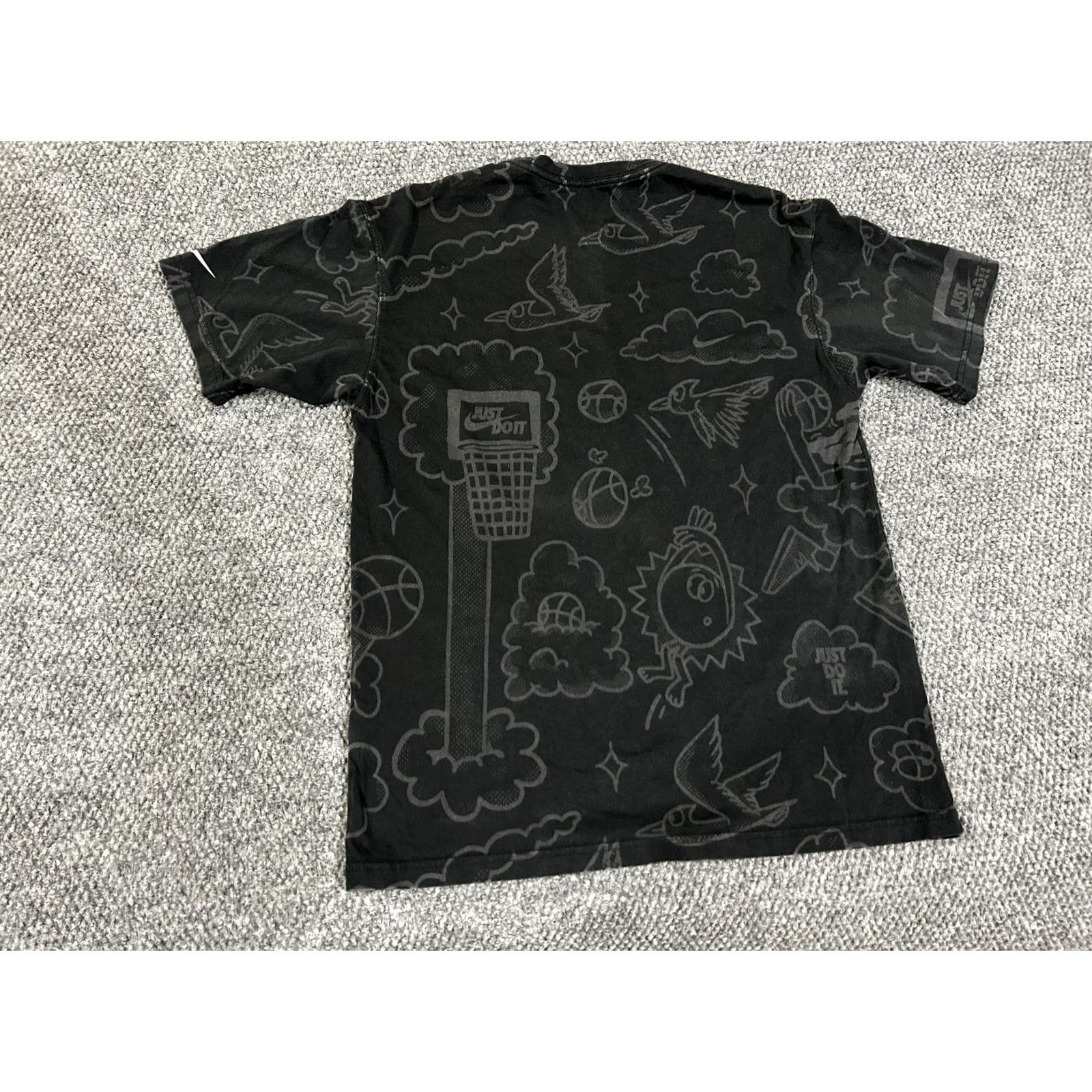 Nike Nike Shirt Mens Small Black Loose Fit Just Do It Doodle Basketball Graphic Tee Size US S / EU 44-46 / 1 - 6 Thumbnail