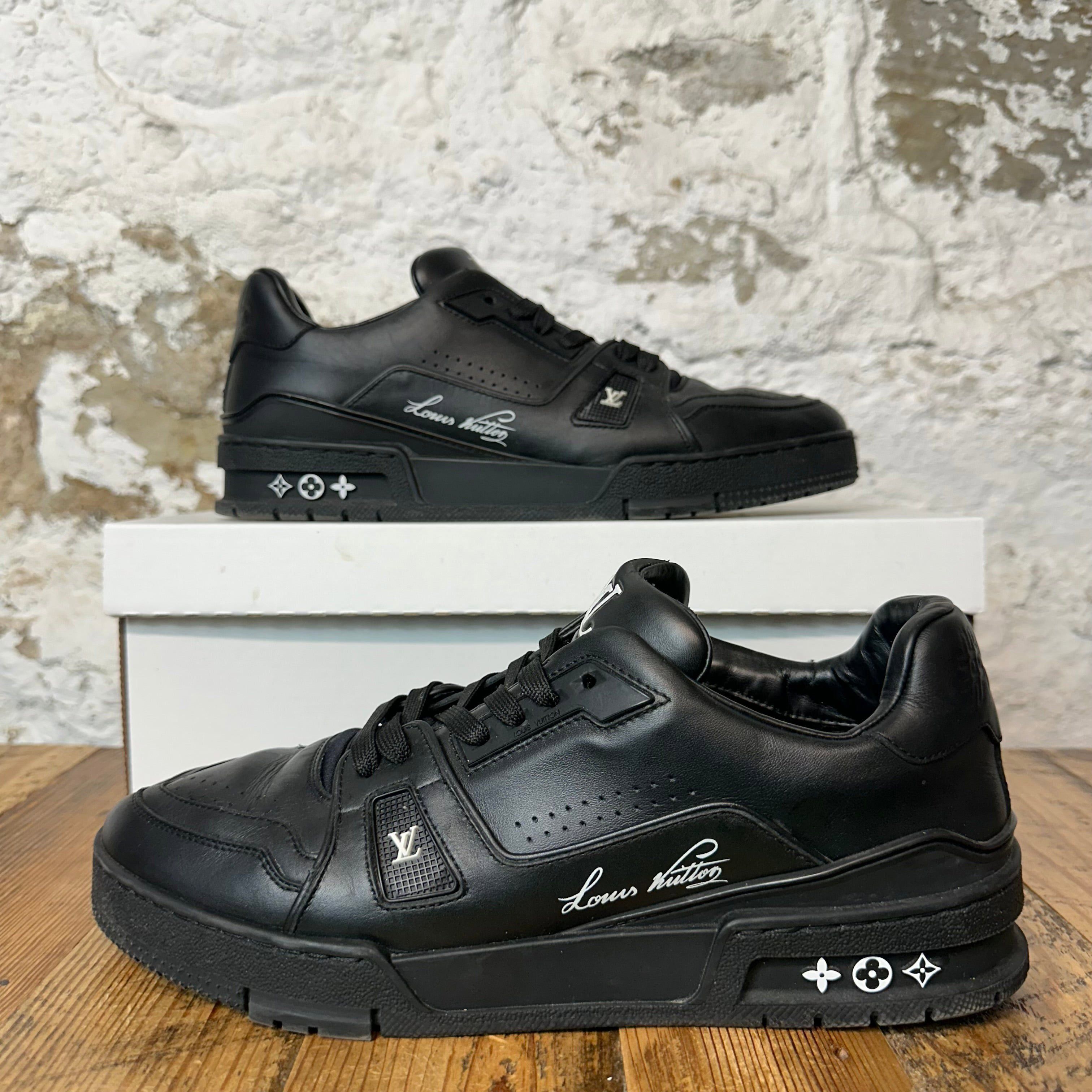Louis Vuitton Louis Vuitton Triple Black Trainer Sneaker Sz 8.5 (7LV) Size US 8.5 / EU 41-42 - 1 Thumbnail