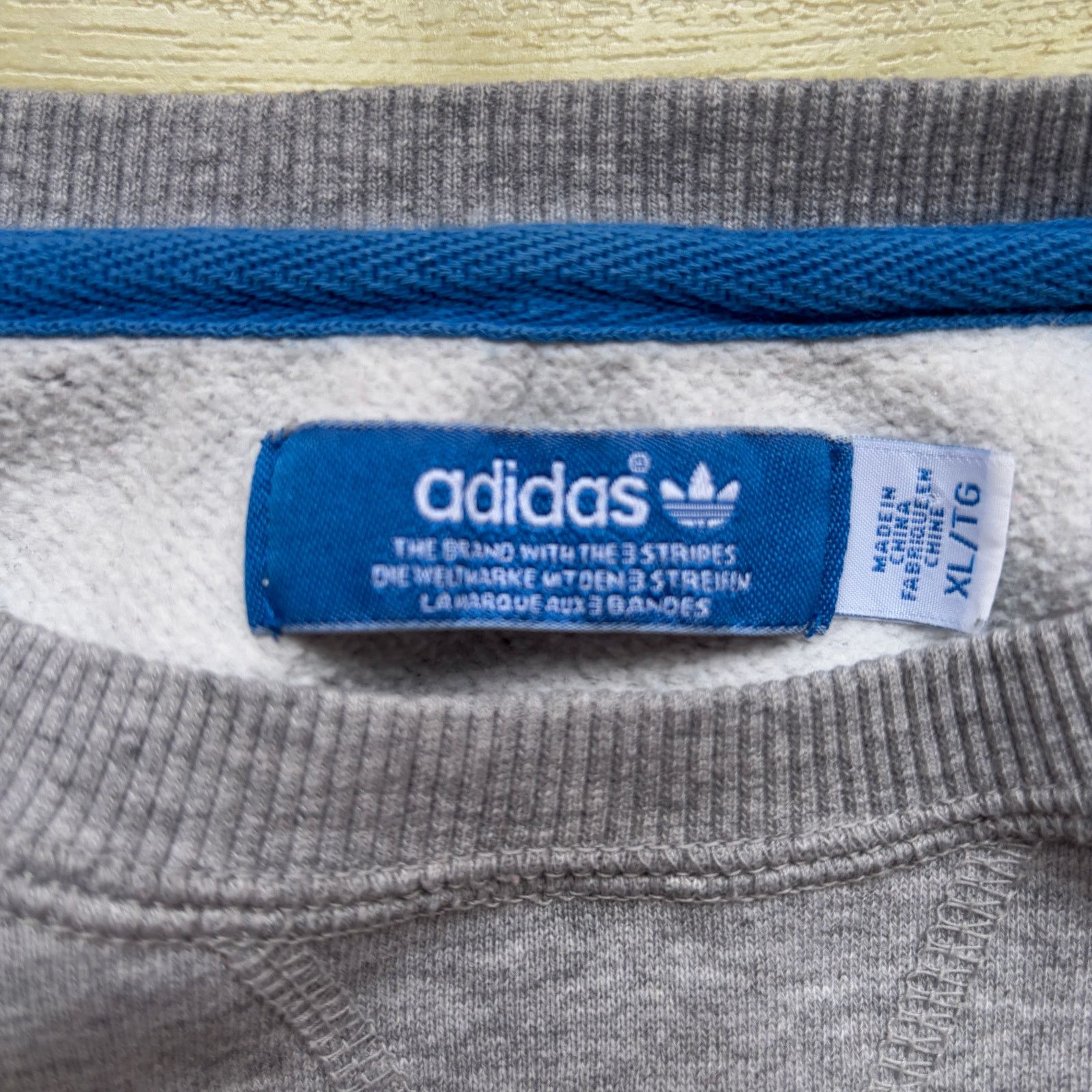 Adidas Adidas Originals Grey Crewneck Sweatshirt Extra Large (XL) Size US XL / EU 56 / 4 - 3 Thumbnail