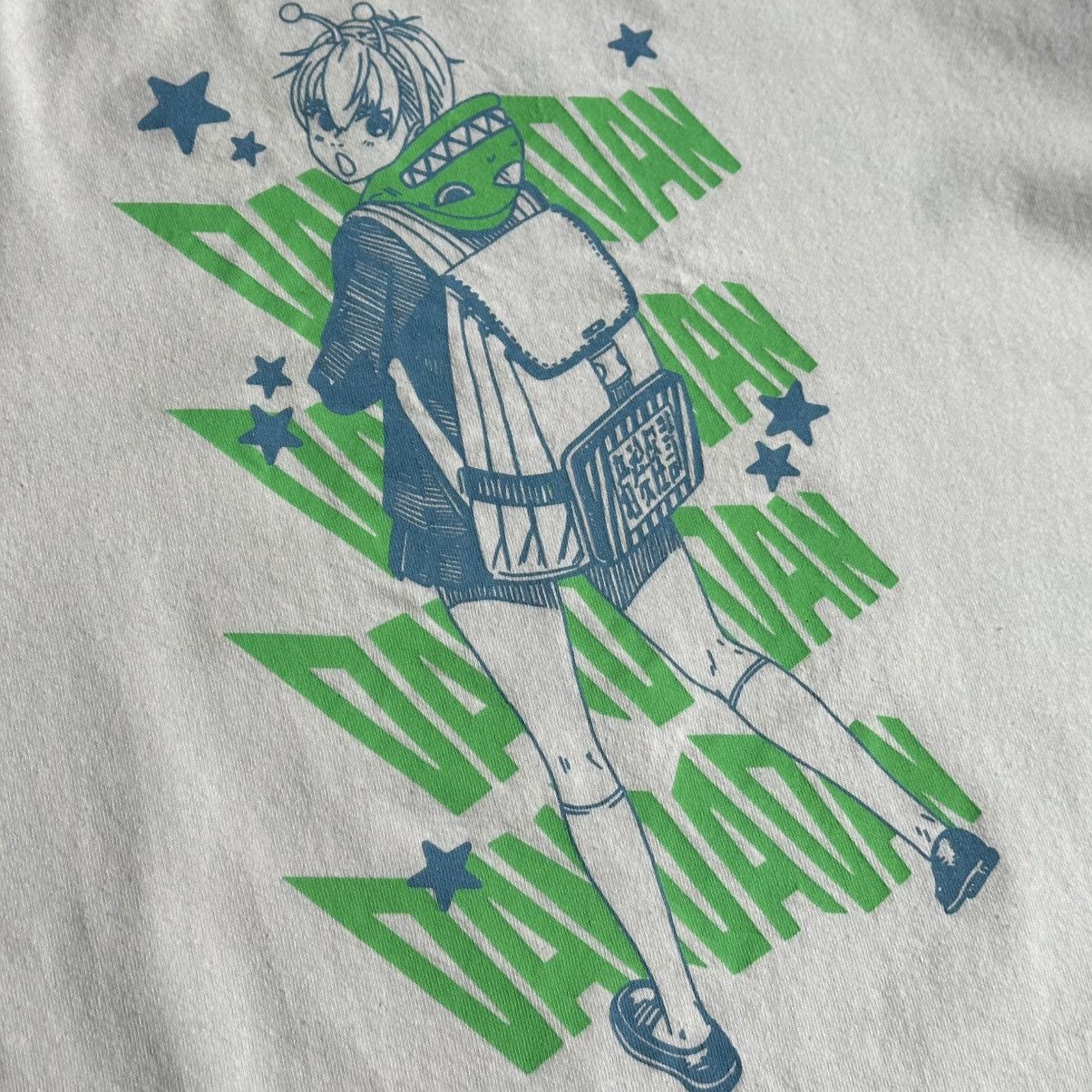Anime Vintage DanDanDan Momo Ayase Anime Graphic Promo Tee Size US XL / EU 56 / 4 - 7 Thumbnail