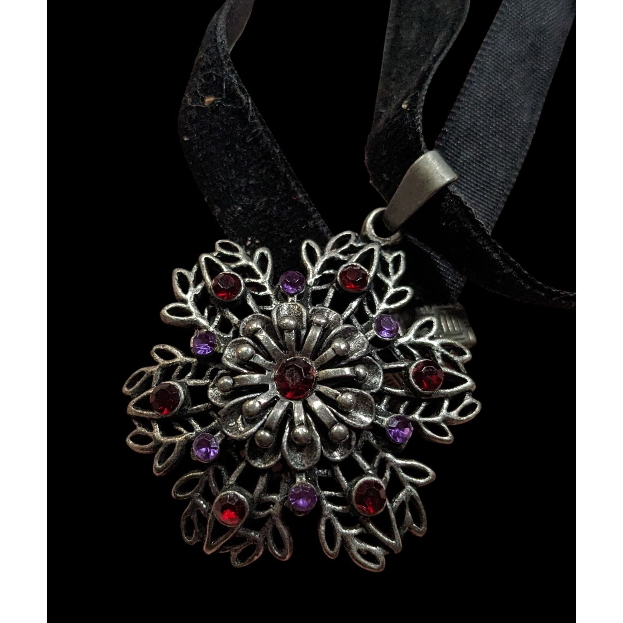 Other Whimsygoth Floral Rhinestone Beaded Pendant Necklace Size ONE SIZE - 3 Thumbnail