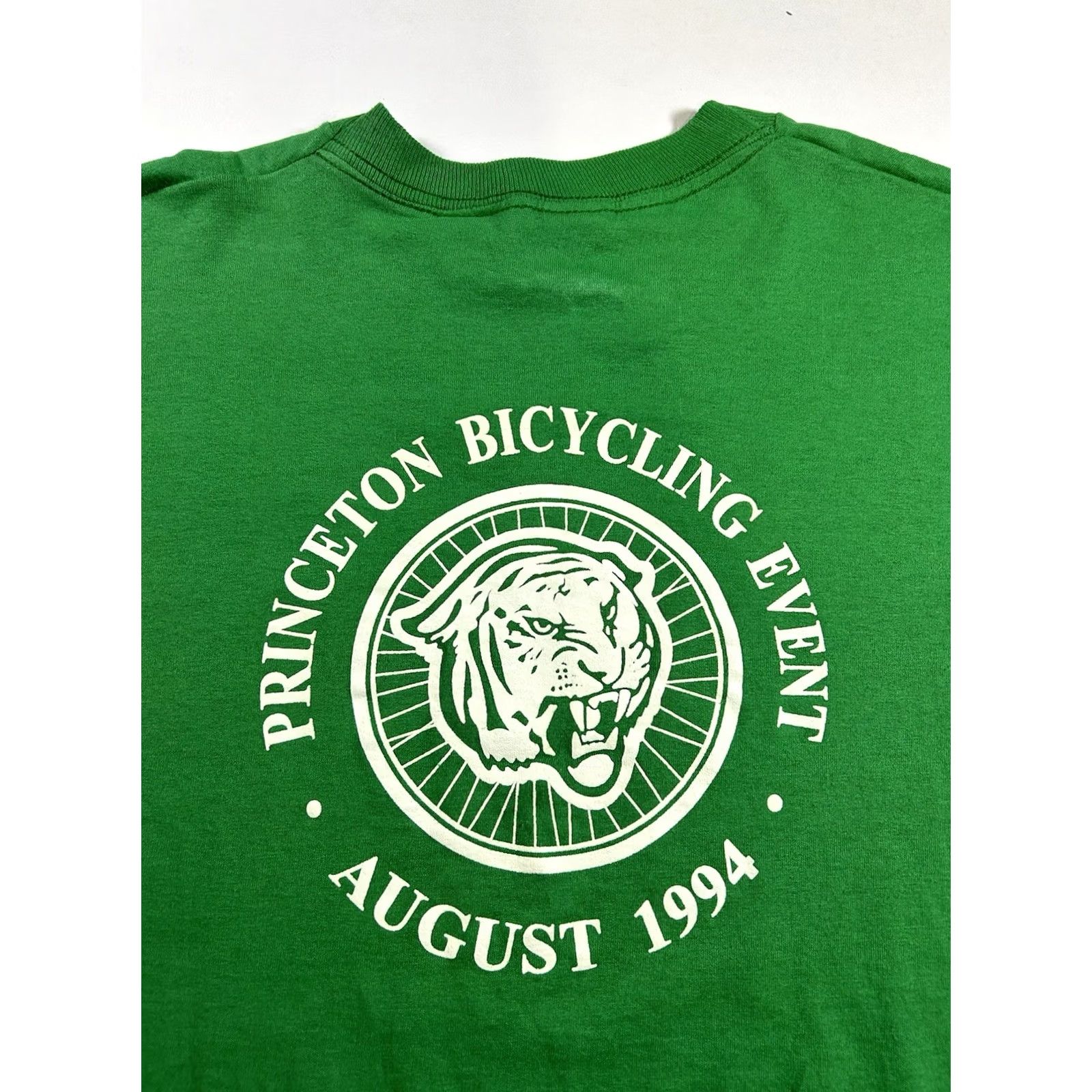 Vintage VINTAGE Princeton University Bicycling Event Tee Screen Stars Large Green 90s College Mens Size US L / EU 52-54 / 3 - 4 Thumbnail