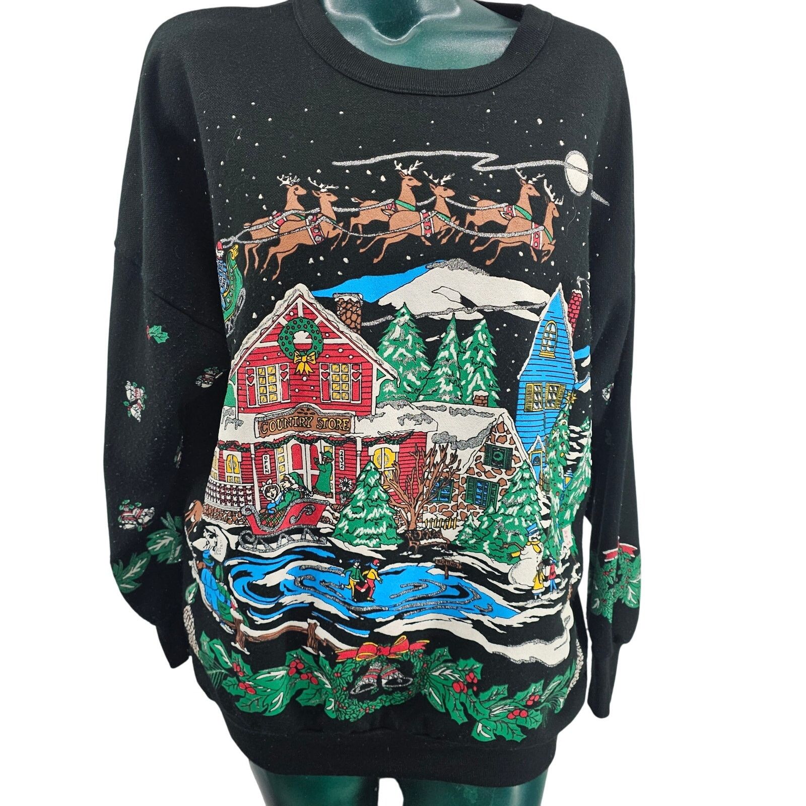 Vintage Vintage 90s Christmas Village Fullprint Sweatshirt Black L Size L / US 10 / IT 46 - 1 Thumbnail