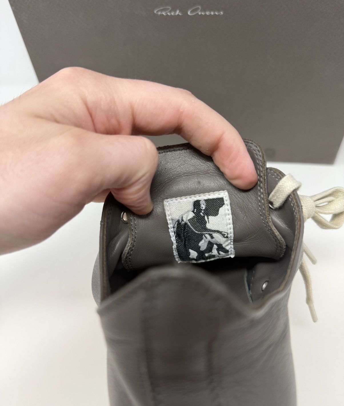 Rick Owens Rick Owens Ramone Low Top Sneaker Dust/Milk Size US 5 / IT 35 - 5 Thumbnail