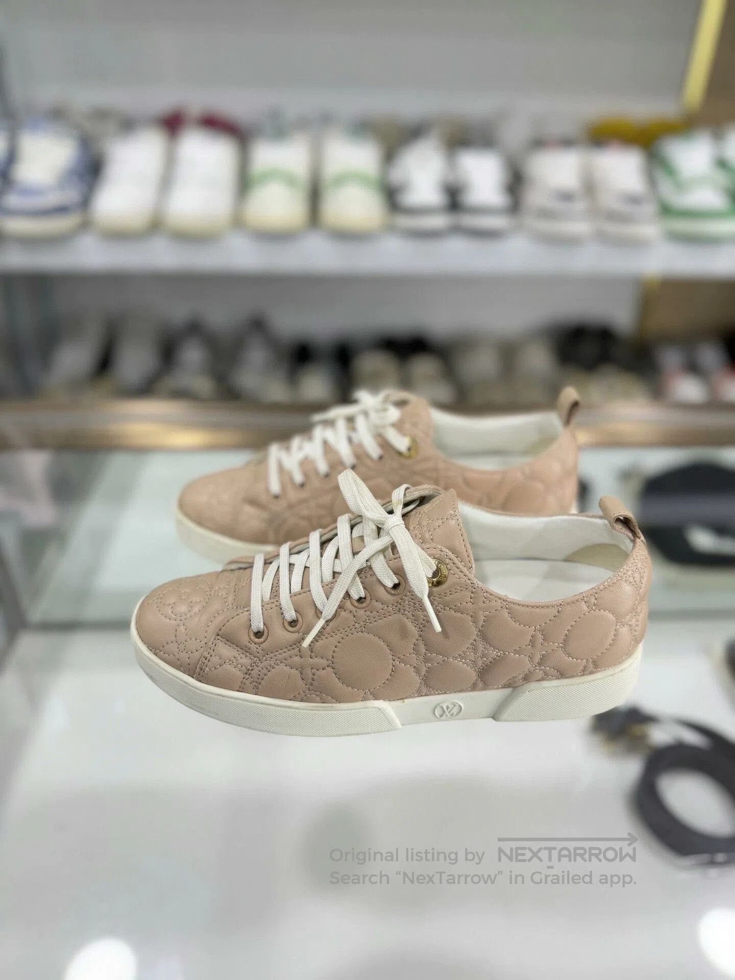 Louis Vuitton Louis Vuitton Pink Embroidered Monogram Sneakers. Size US 5 / IT 35 - 1 Thumbnail