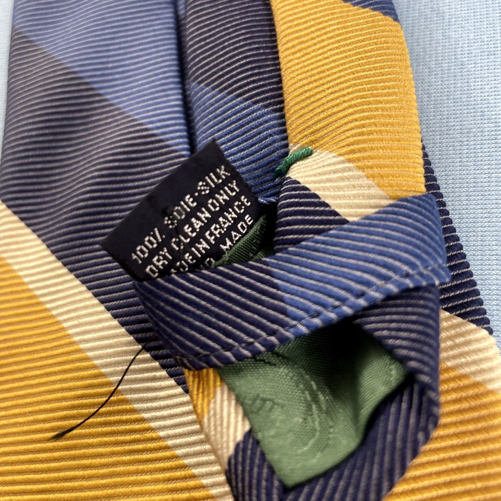 Faconnable VINTAGE Façonnable Men Silk Blue Gold Yellow Wide Stripe Repp Neck Tie 4x60 France Stain Size ONE SIZE - 5 Thumbnail
