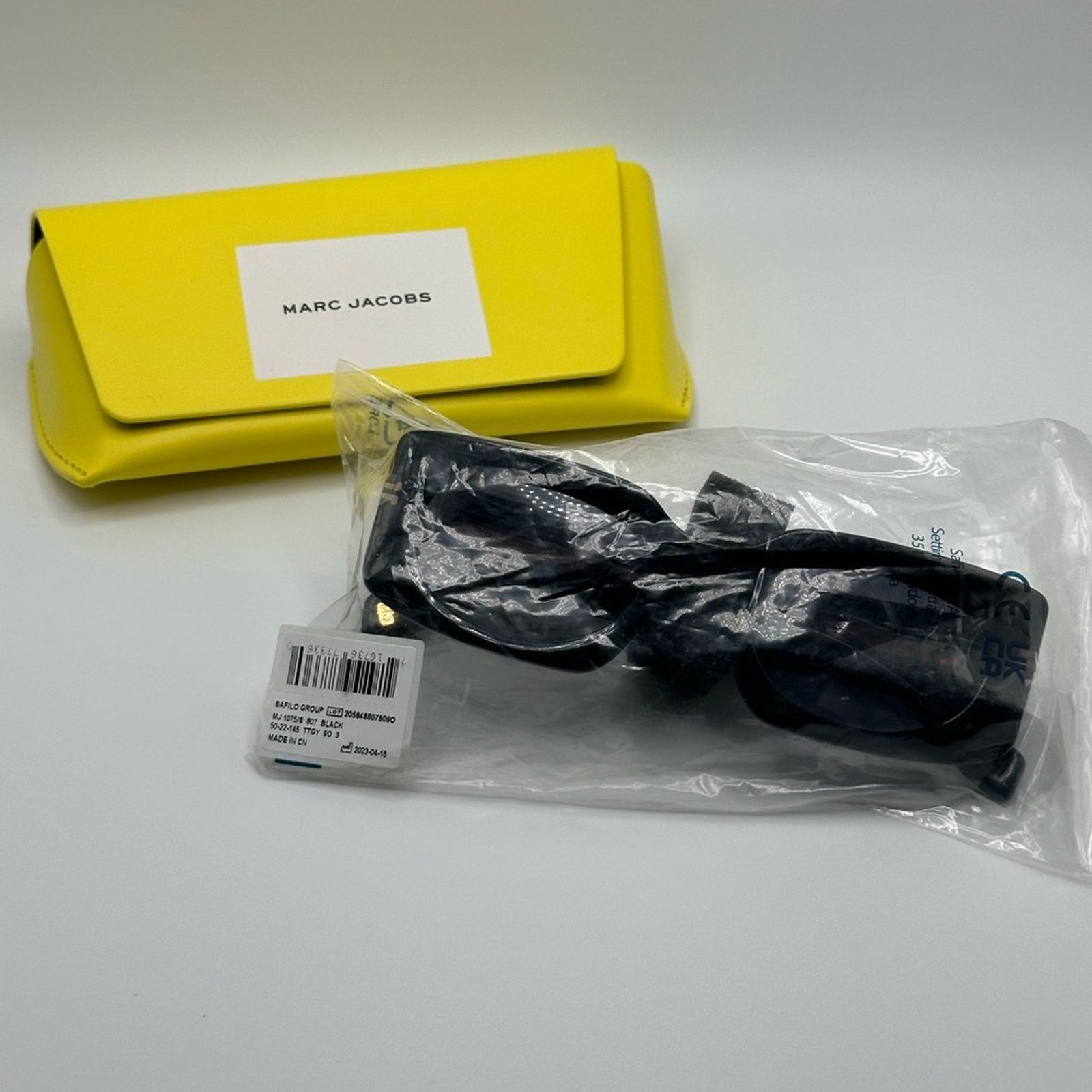Marc Jacobs BRAND NEW MARC JACOBS MJ 1075/S 807 Black Unisex Sunglasses Size ONE SIZE - 13 Thumbnail