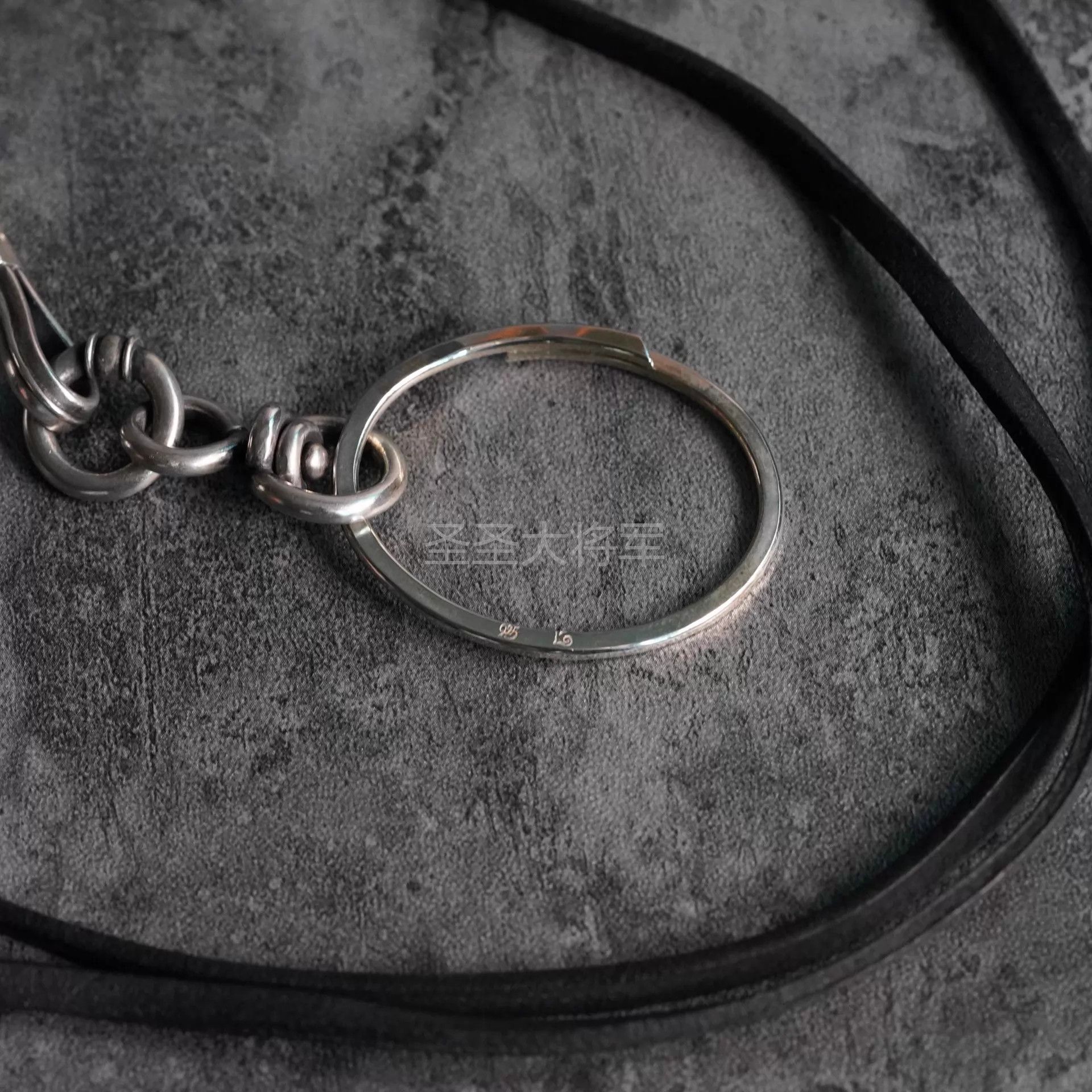 Werkstatt Munchen Werkstatt Munchen M5452 SS & Veg Leather Keychain Necklace Size ONE SIZE - 3 Thumbnail