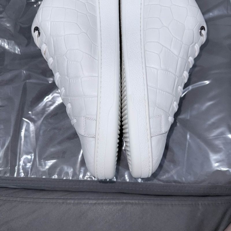 Louis Vuitton Louis Vuitton White Crocodile Leather Sneakers - Size US 10.5 / EU 43-44 - 5 Thumbnail
