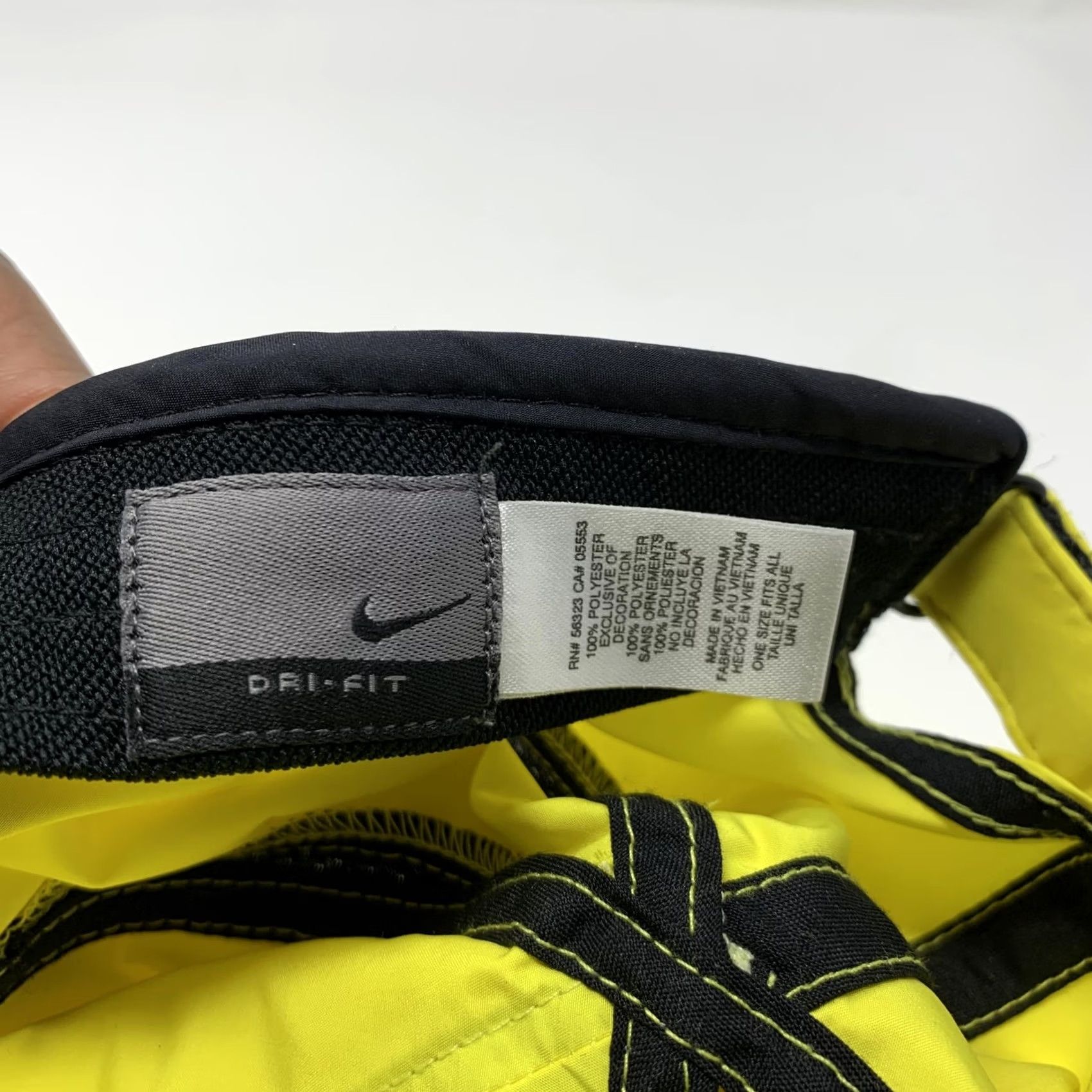 Nike Nike Hat Cap Strap Back Yellow Dri-FIT Running Volt Mens Featherlight 2011 Size ONE SIZE - 7 Thumbnail