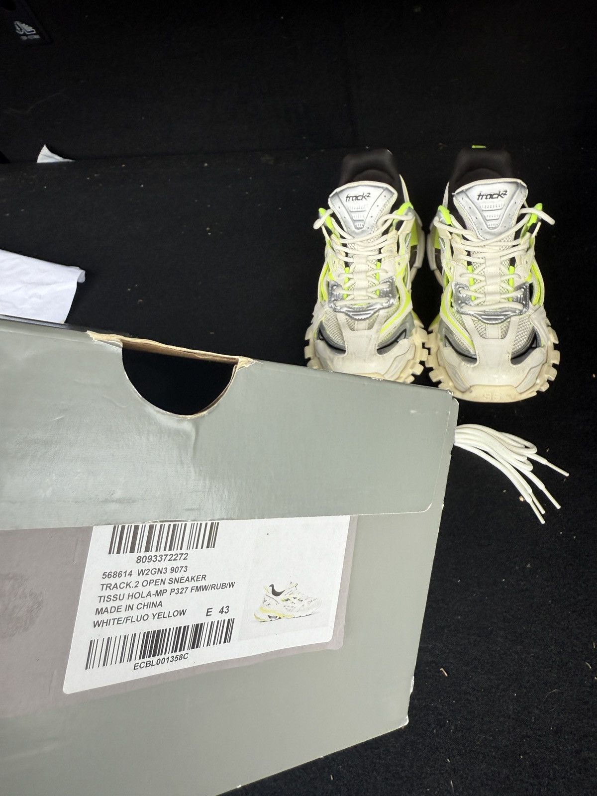 Balenciaga Balenciaga Track 2 White/Flou Yellow Men's 43 EU 10 US Size US 10 / EU 43 - 8 Thumbnail