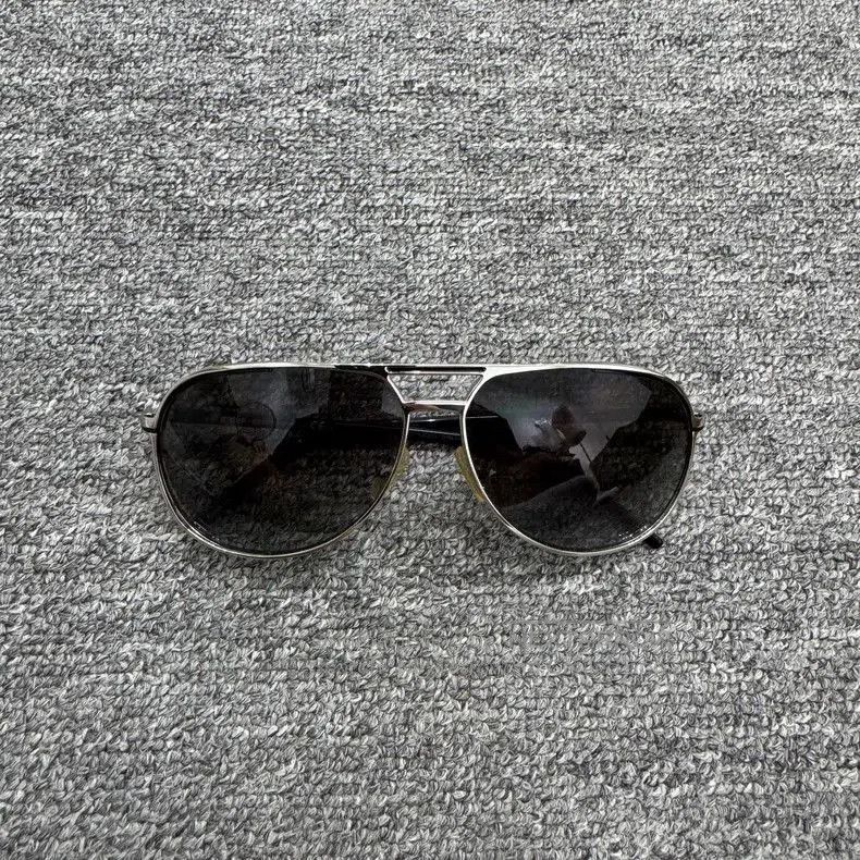 Dior Dior Aviator Sunglasses with Case. Size ONE SIZE - 1 Thumbnail