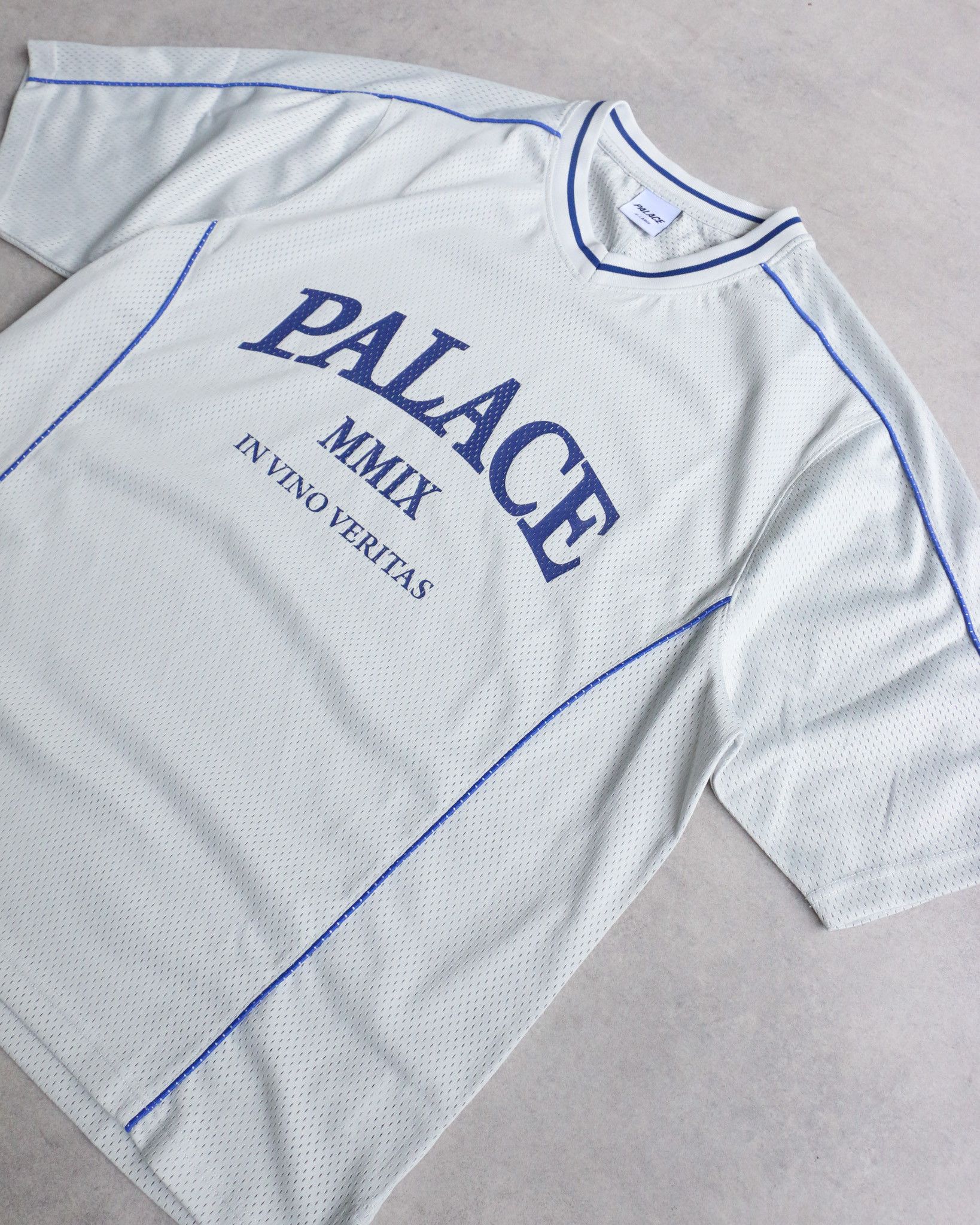 Palace Palace MMIX Football Jersey Grey Size US XL / EU 56 / 4 - 2 Thumbnail