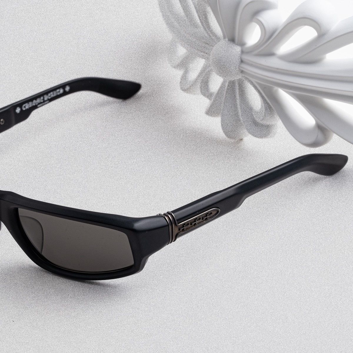 Chrome Hearts CHROME HEARTS T.HUTCH MATTE BLACK SUNGLASSES Size ONE SIZE - 3 Thumbnail