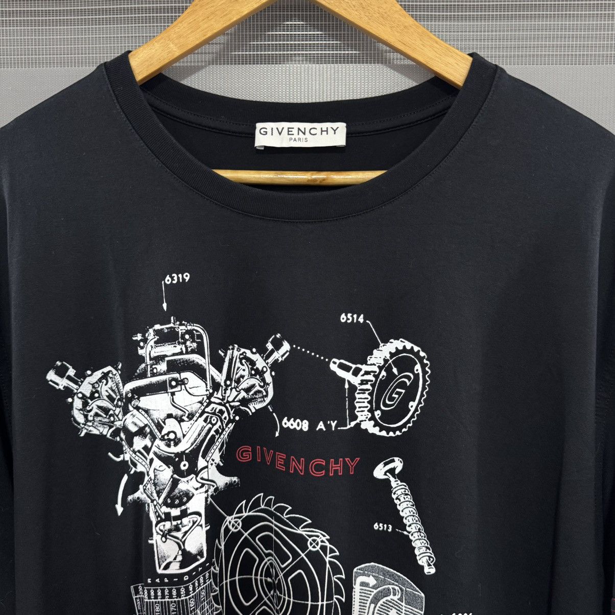 Givenchy Givenchy Black Schematics T-Shirt Size US XL / EU 56 / 4 - 14 Thumbnail