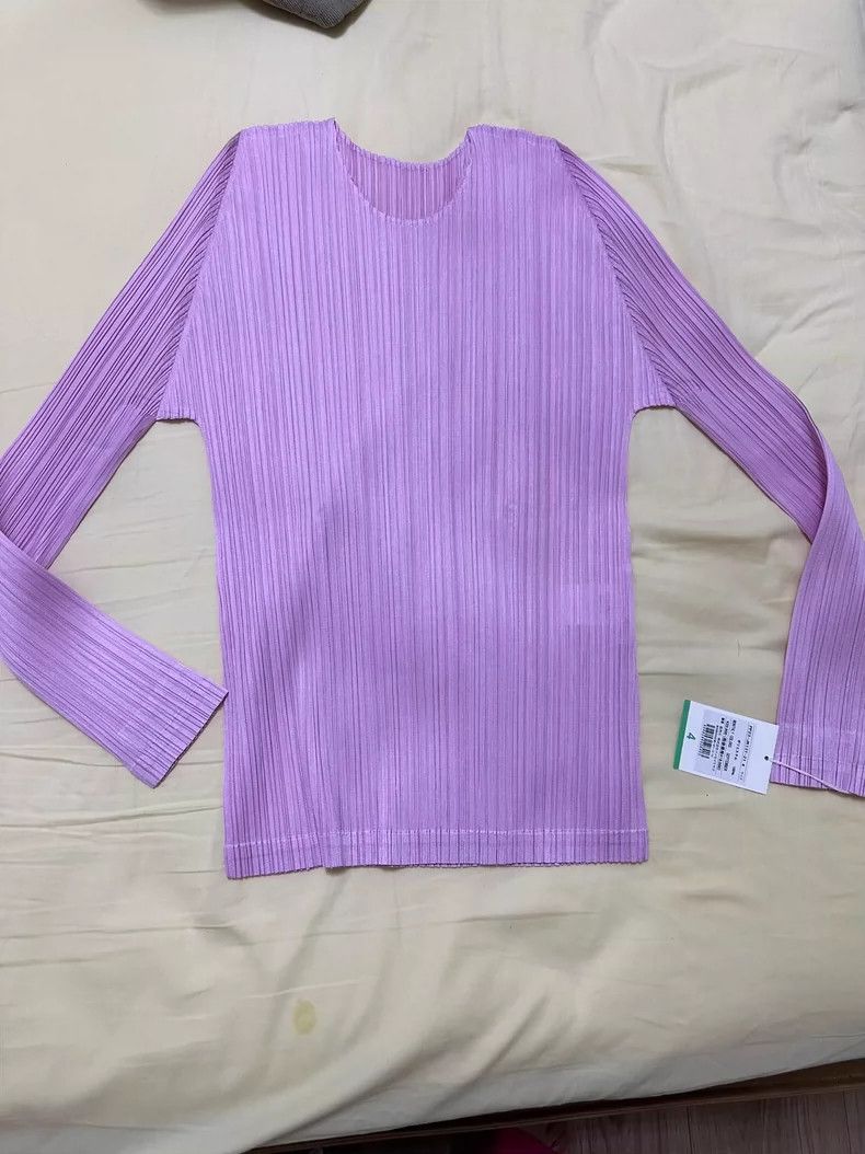 Issey Miyake issey miyake size：3 Pleated round neck and long sleeves 250 Size XXS / US 00 / IT 34 - 1 Thumbnail