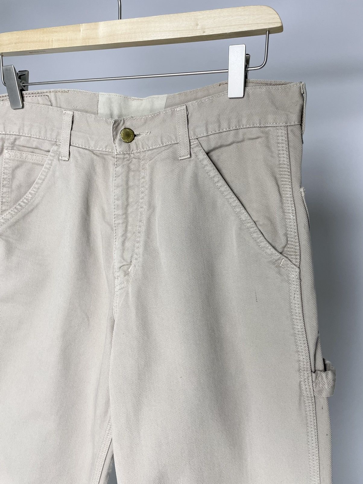 Levi's Vintage Clothing Levi’s 673 90s Vintage Beige Work Wear Carpenter Pants Jeans Size US 32 / EU 48 - 9 Thumbnail