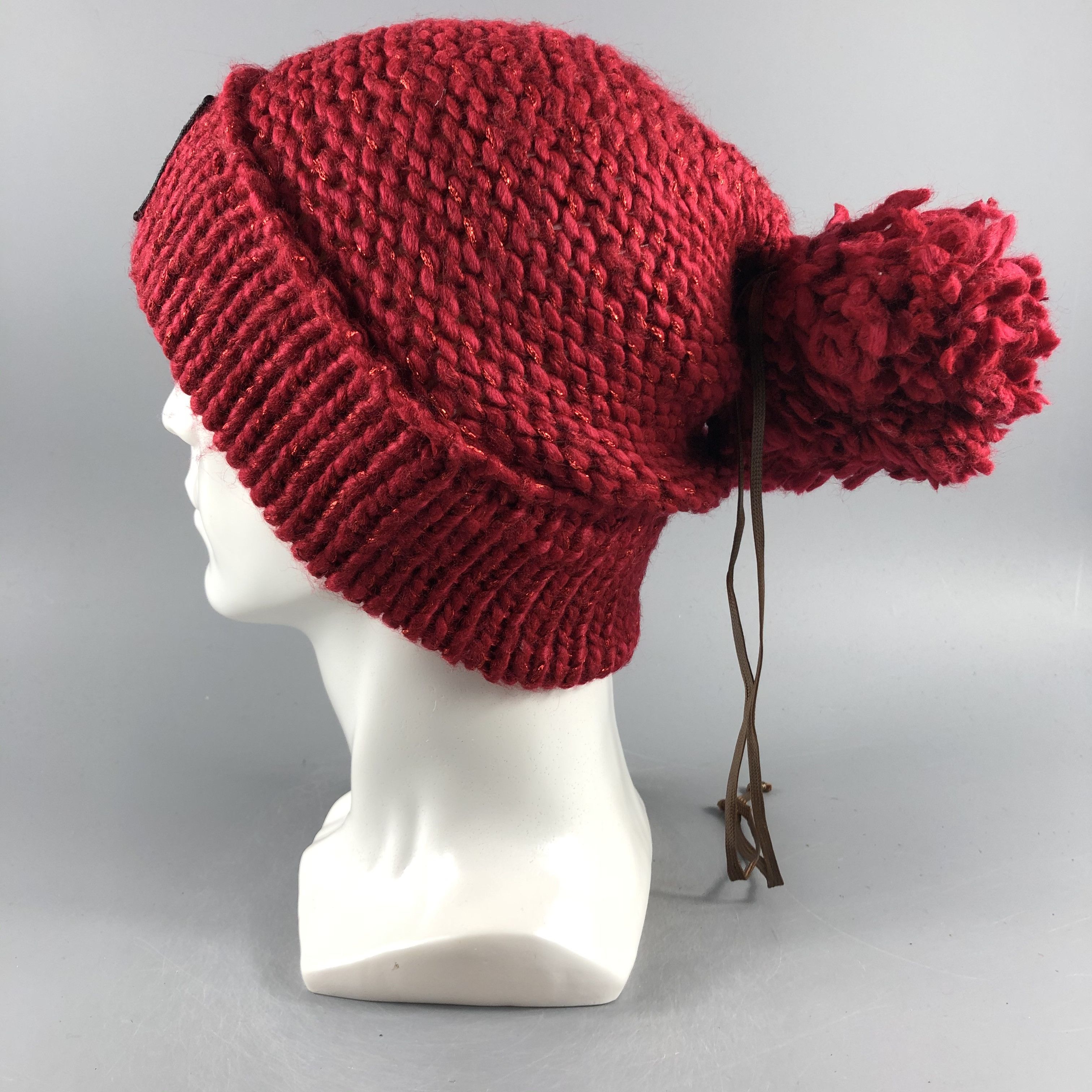 Vintage Womens Wording PomPom Beanie Snow Hat Snow Cap -D645 Size ONE SIZE - 1 Thumbnail