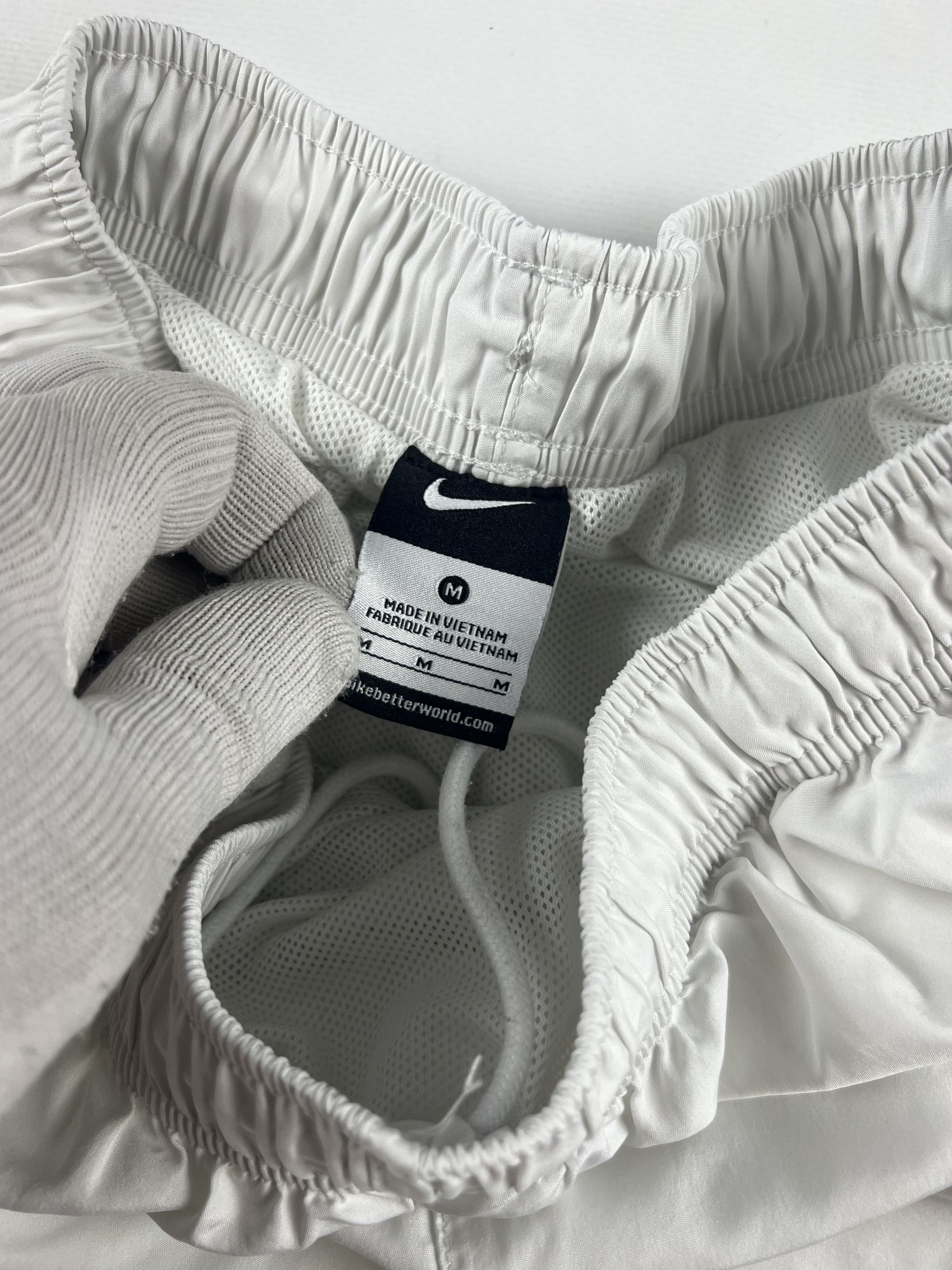 Nike × Vintage Vintage Nike Nylon Shorts Size US 32 / EU 48 - 4 Thumbnail