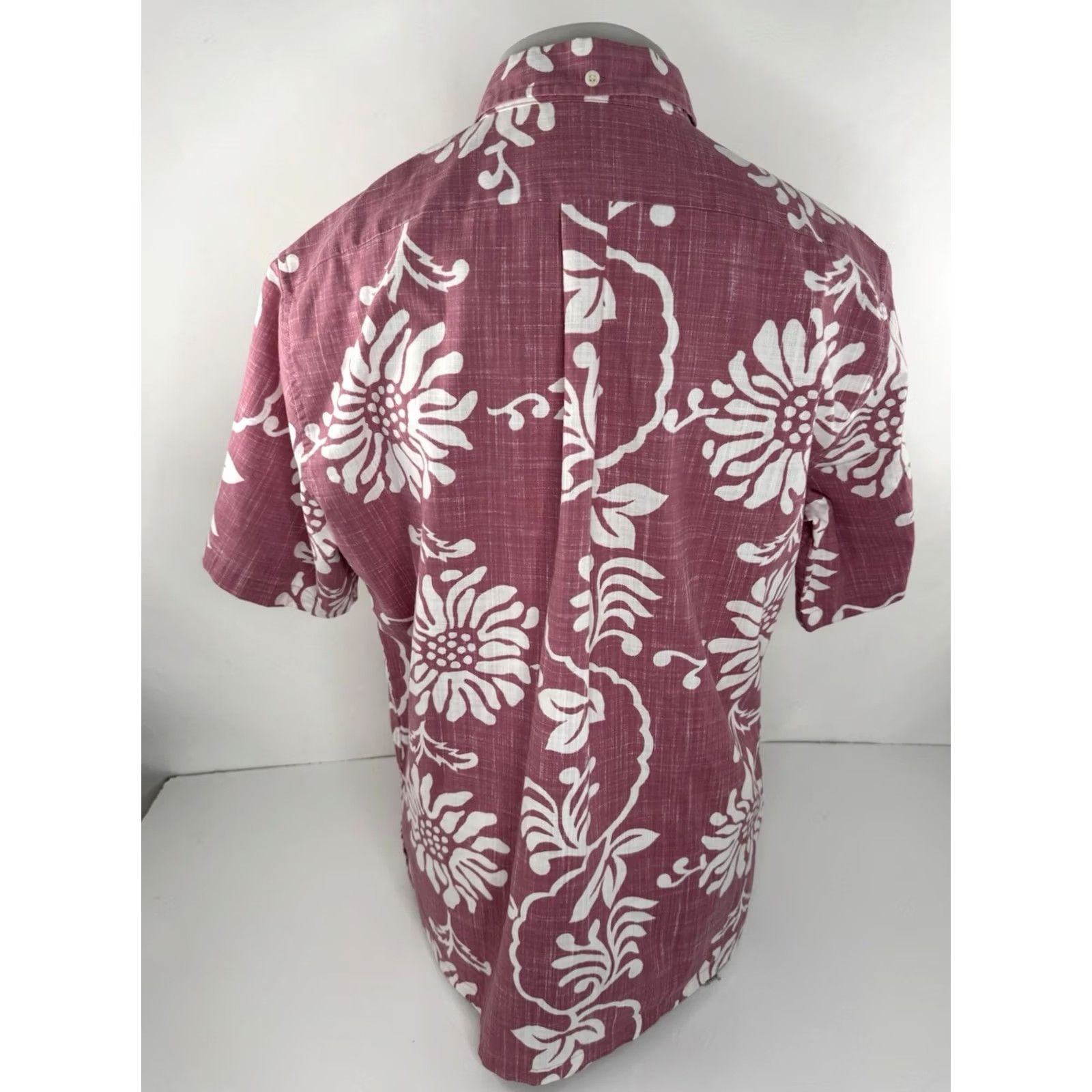 Reyn Spooner REYN SPOONER Limited Edition Reverse Print Floral Hawaiian L Shirt Mens Short Sleeve Dark Pink White 90s 5G EXCELLENT Size US L / EU 52-54 / 3 - 3 Thumbnail