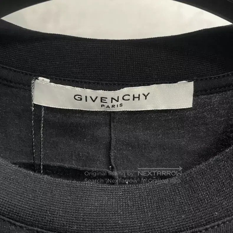 Givenchy Givenchy Black Shark Print Short Sleeve Size US S / EU 44-46 / 1 - 3 Thumbnail