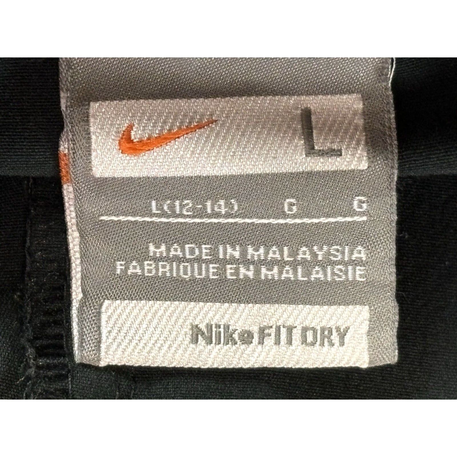 Nike Nike Fitdry Belted Pants Sz Large 12 14 Women’s Black Zipper Pockets Ankles Y2K Size 36" / US 14 / IT 50 - 6 Thumbnail