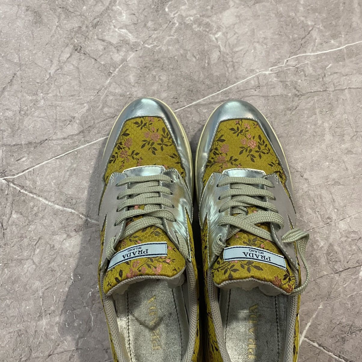 Prada RARE ! PRADA SHOES FLOWERS Size US 10 / IT 40 - 2 Thumbnail