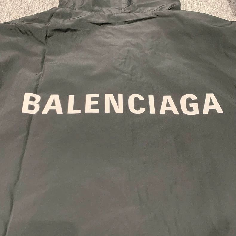 Balenciaga Balenciaga Black windbreaker jacket Size US XL / EU 56 / 4 - 8 Thumbnail