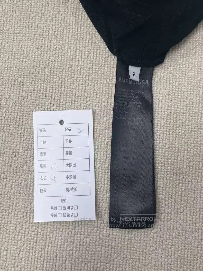 Balenciaga Balenciaga Solid Color Alphabet Printed Round Neck Short S Size US M / EU 48-50 / 2 - 4 Thumbnail